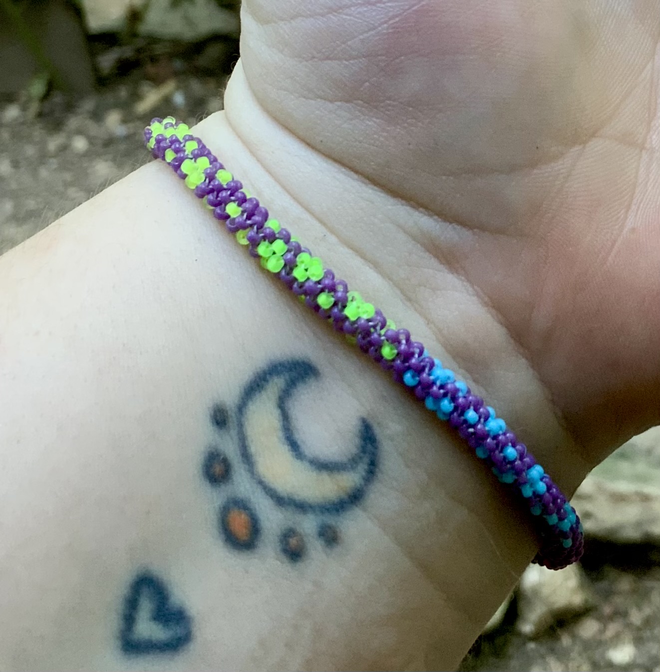 Purple rainbow ombré beaded bracelet
