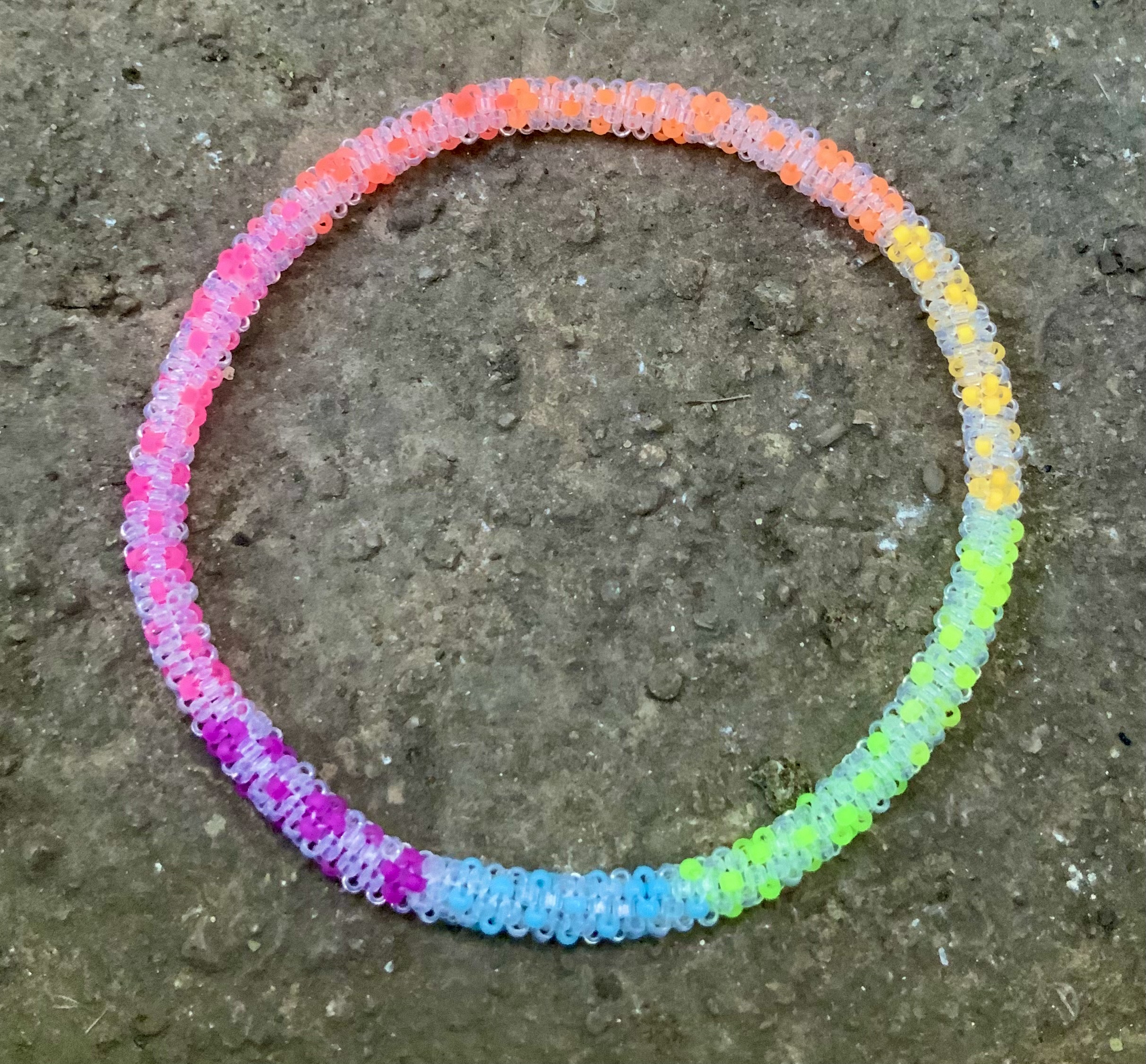 Clear rainbow ombré mist beaded bracelet