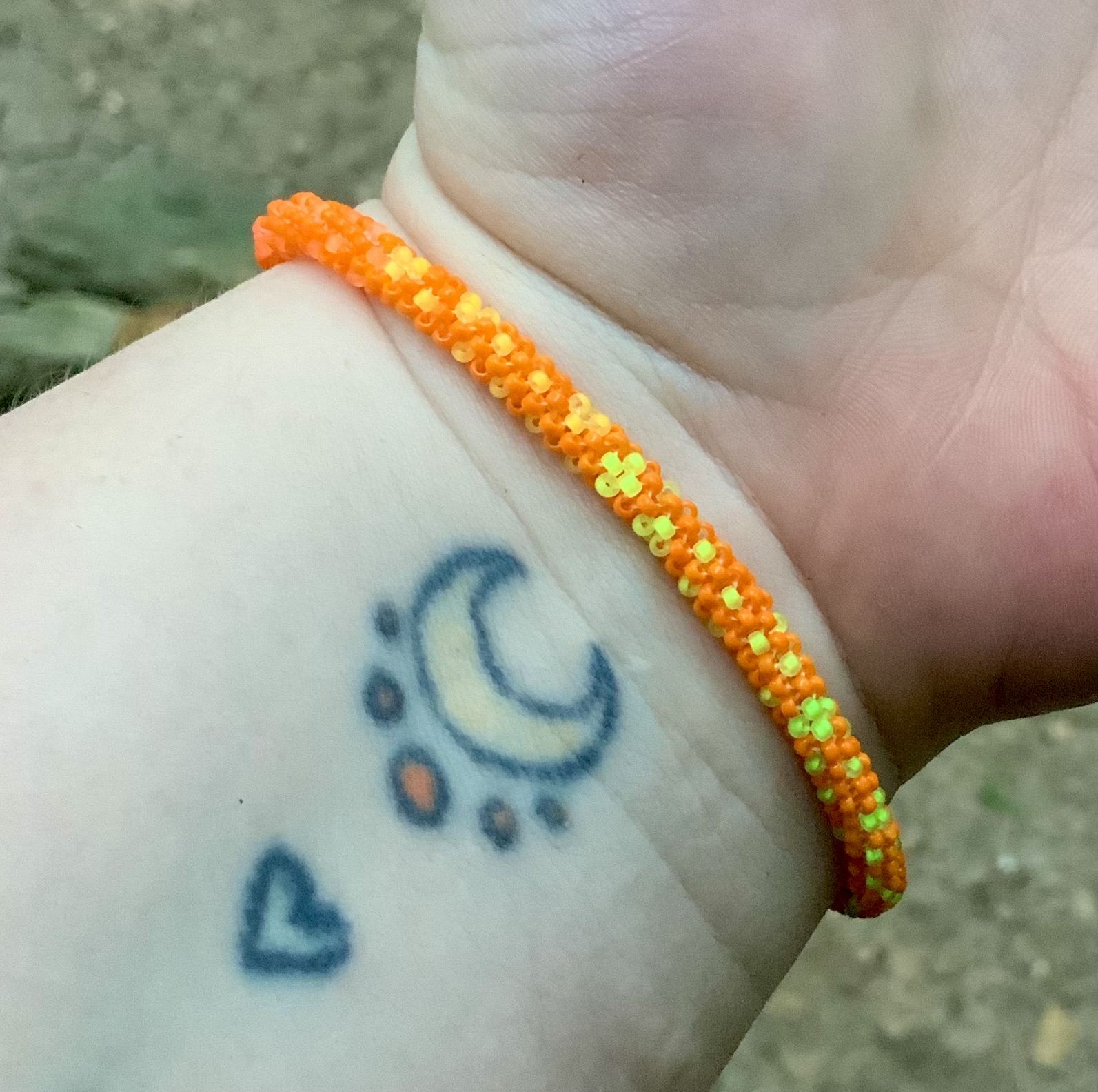 Orange rainbow ombré beaded bracelet