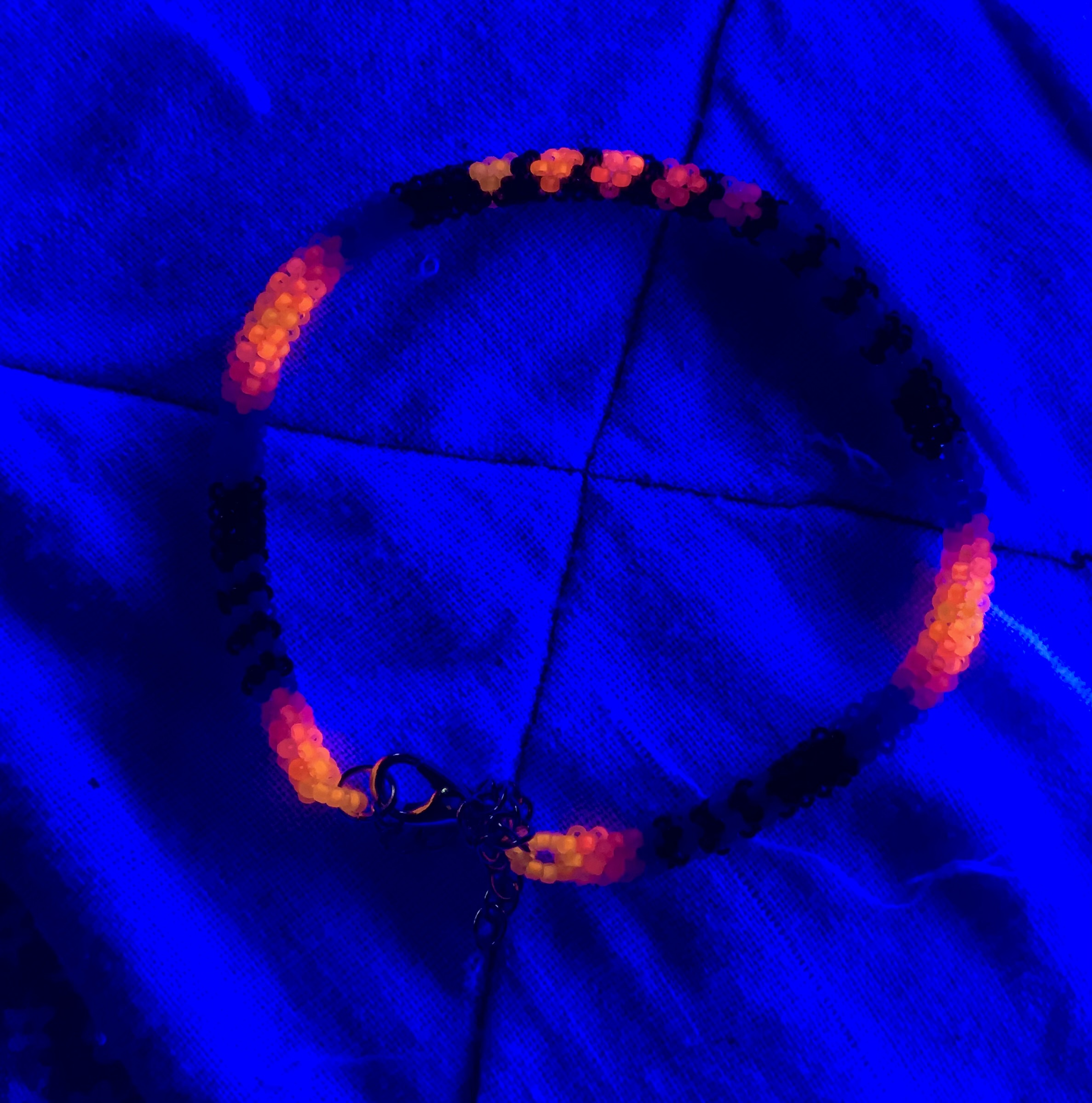 Vaporwave beaded bracelet 