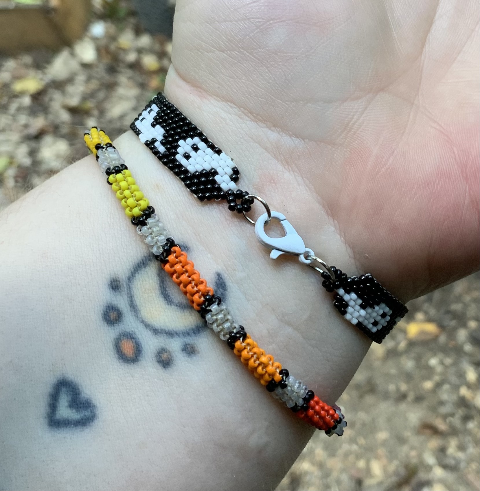 Eyeball ghosts beaded bracelet