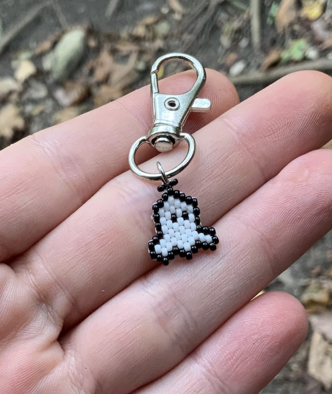 Tiny beaded ghost charm 4