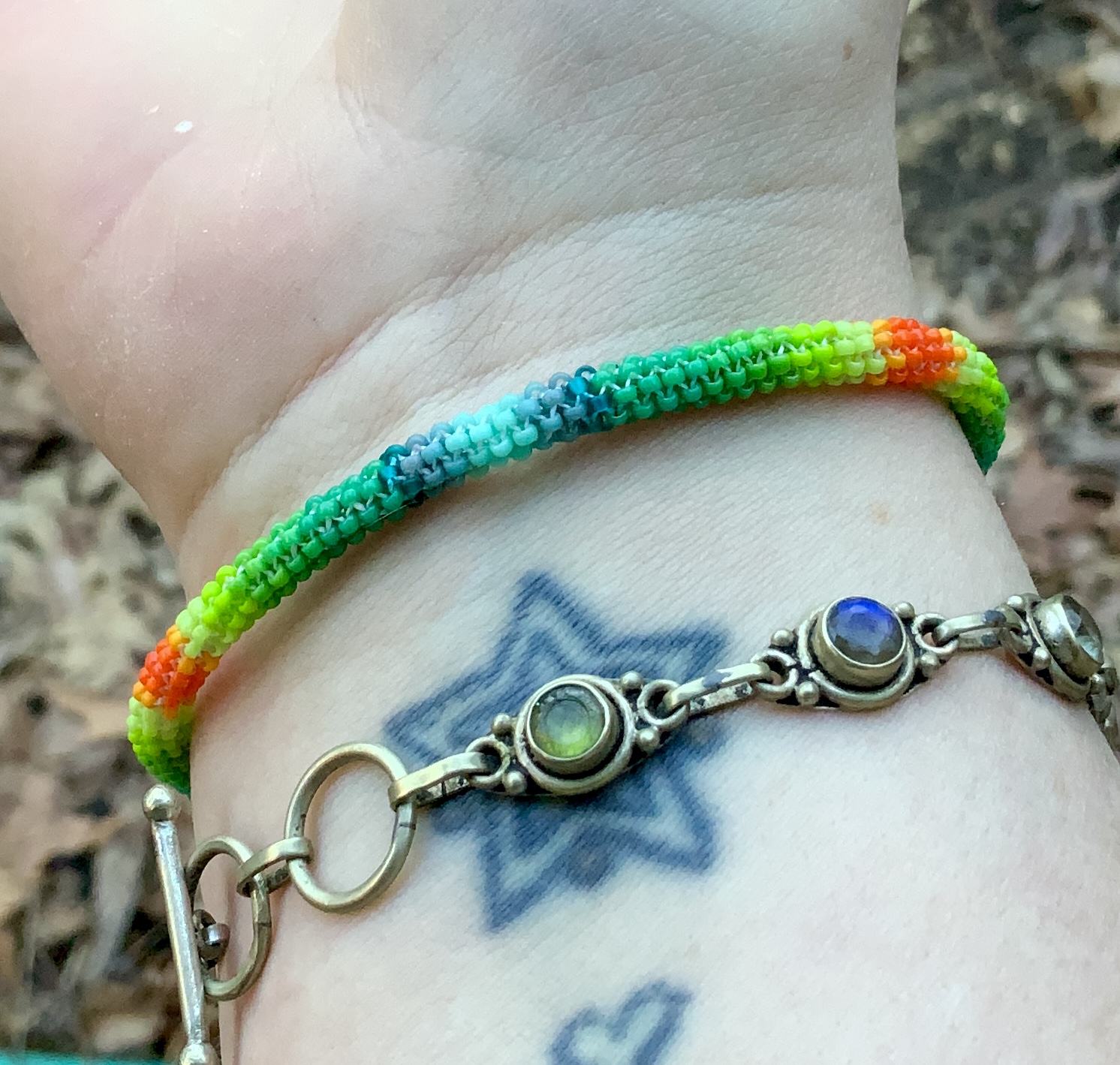 Seaweed and sunshine gourd stitched bracelet 