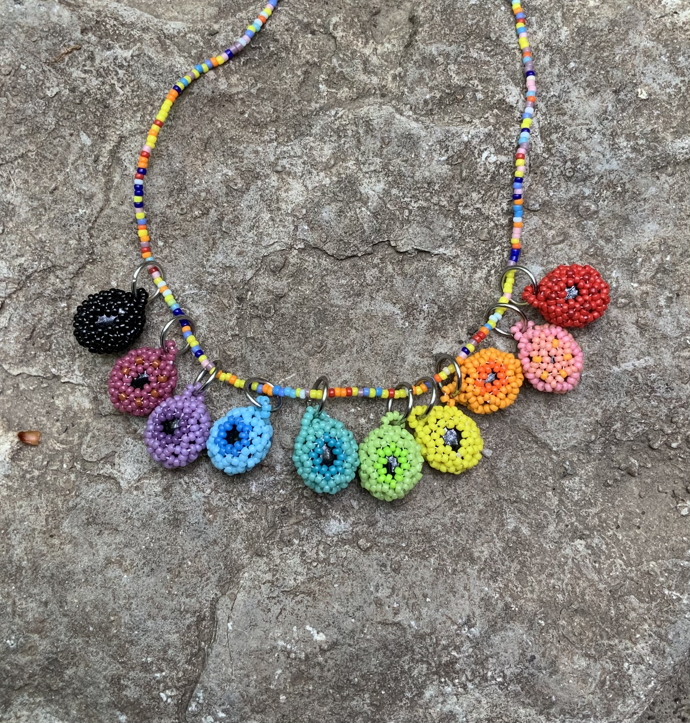 Thermal color changey beaded pendant 