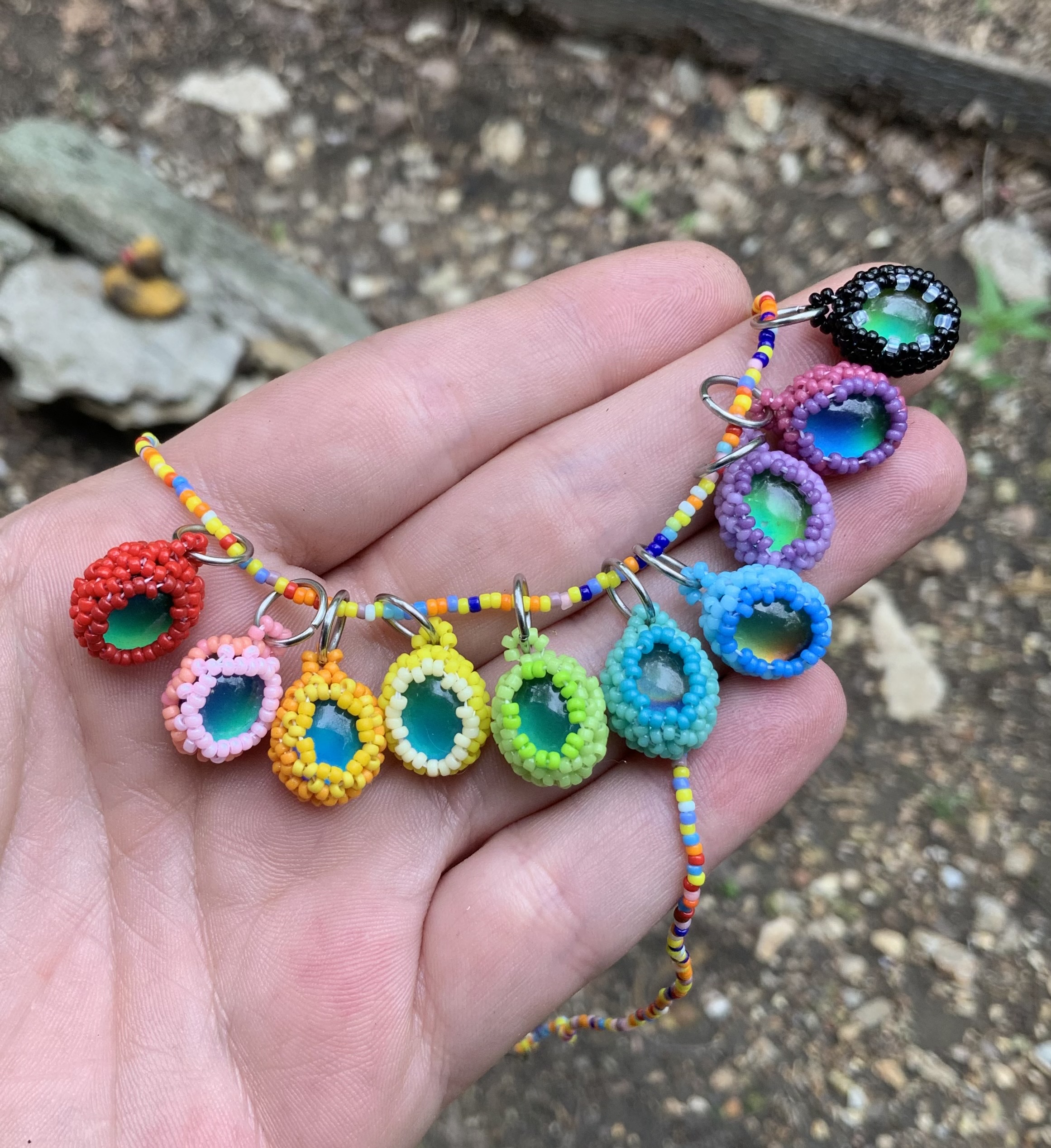 Thermal color changey beaded pendant 