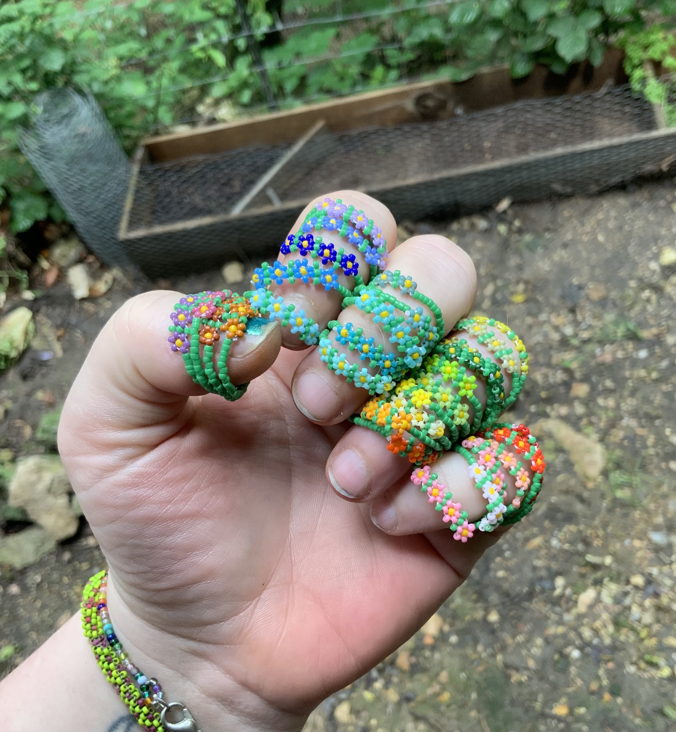 Custom flower ring pack