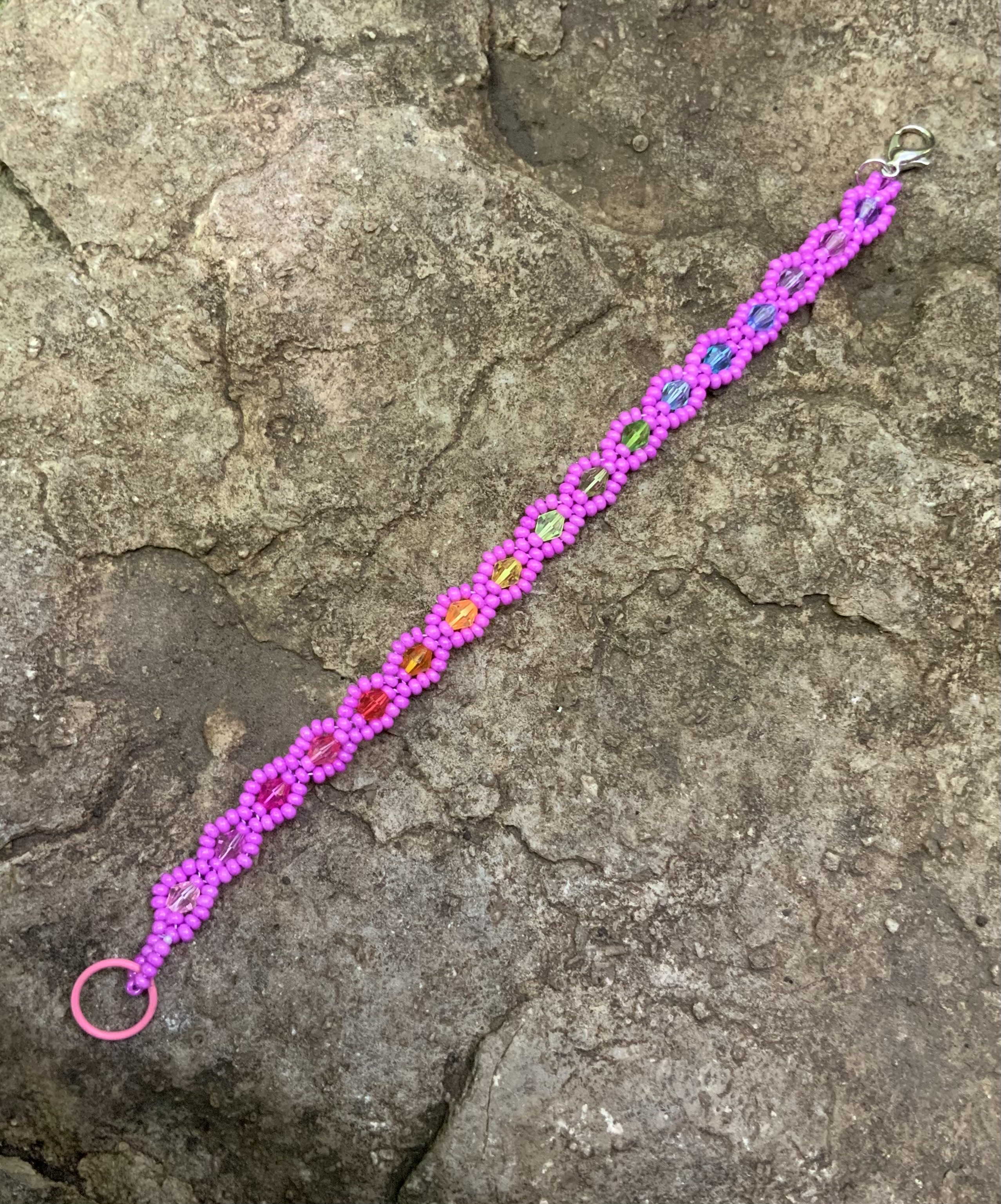 Magenta rainbow dots beaded bracelet