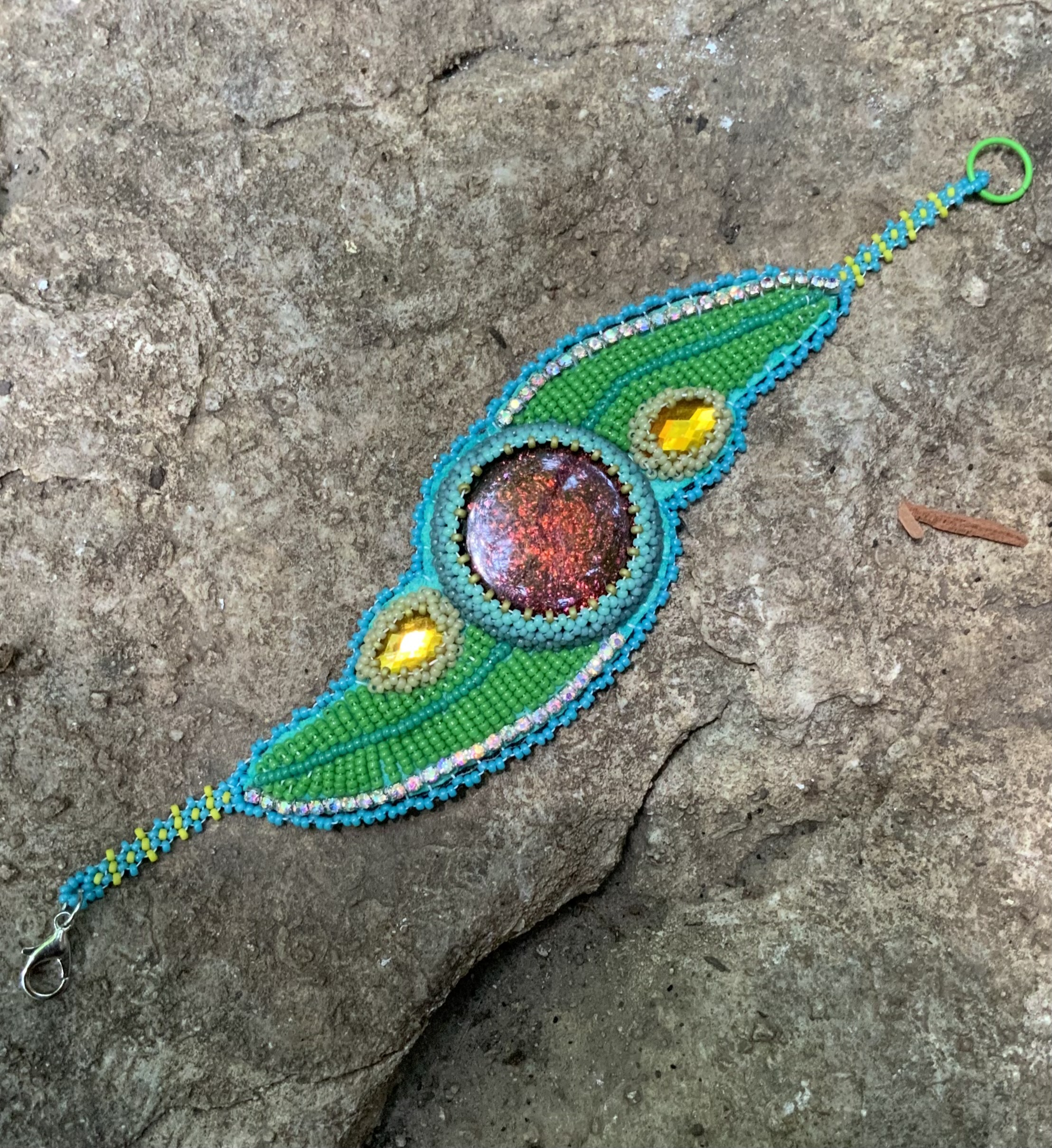 Leafy fire beaded bracelet 