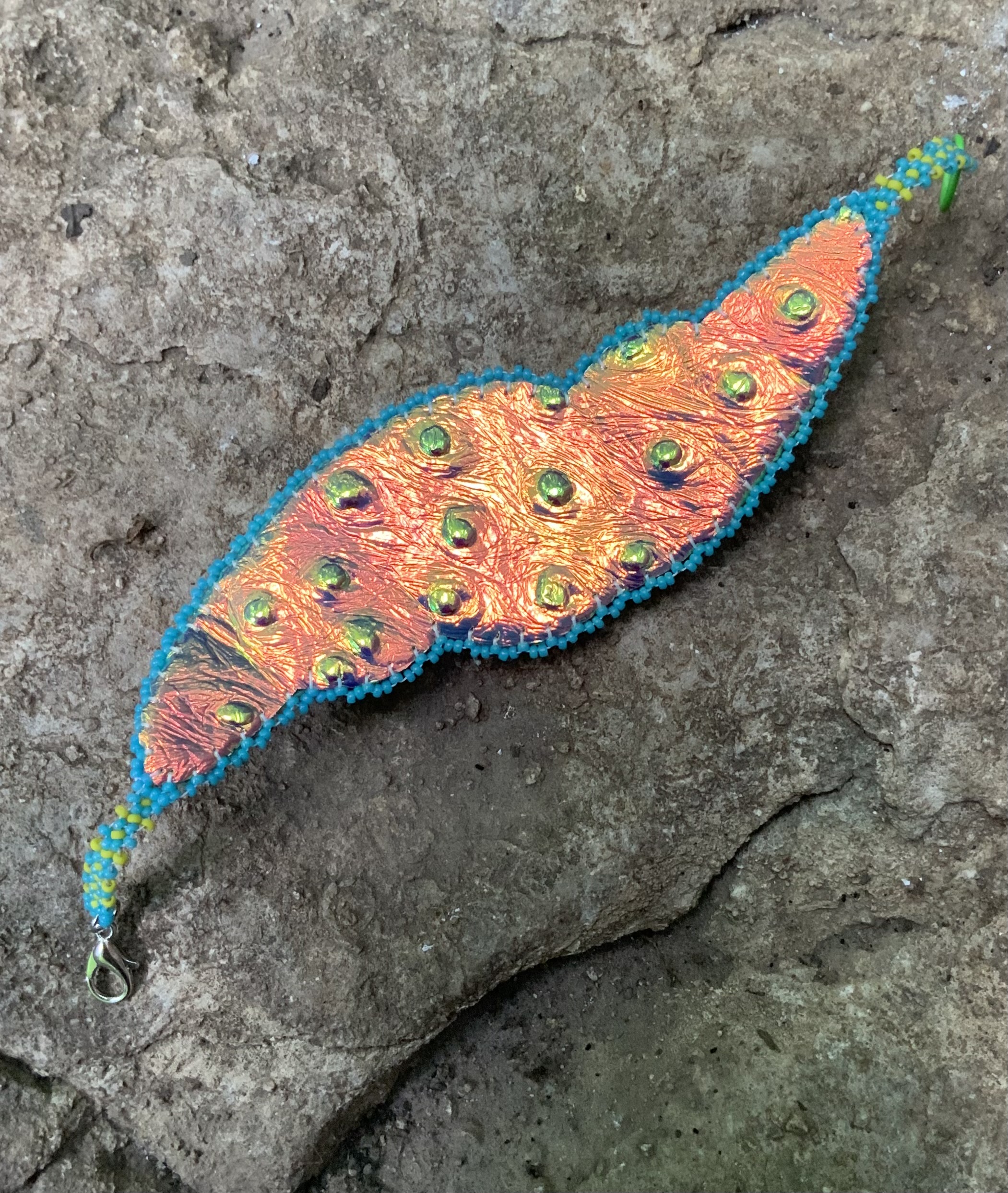 Leafy fire beaded bracelet 