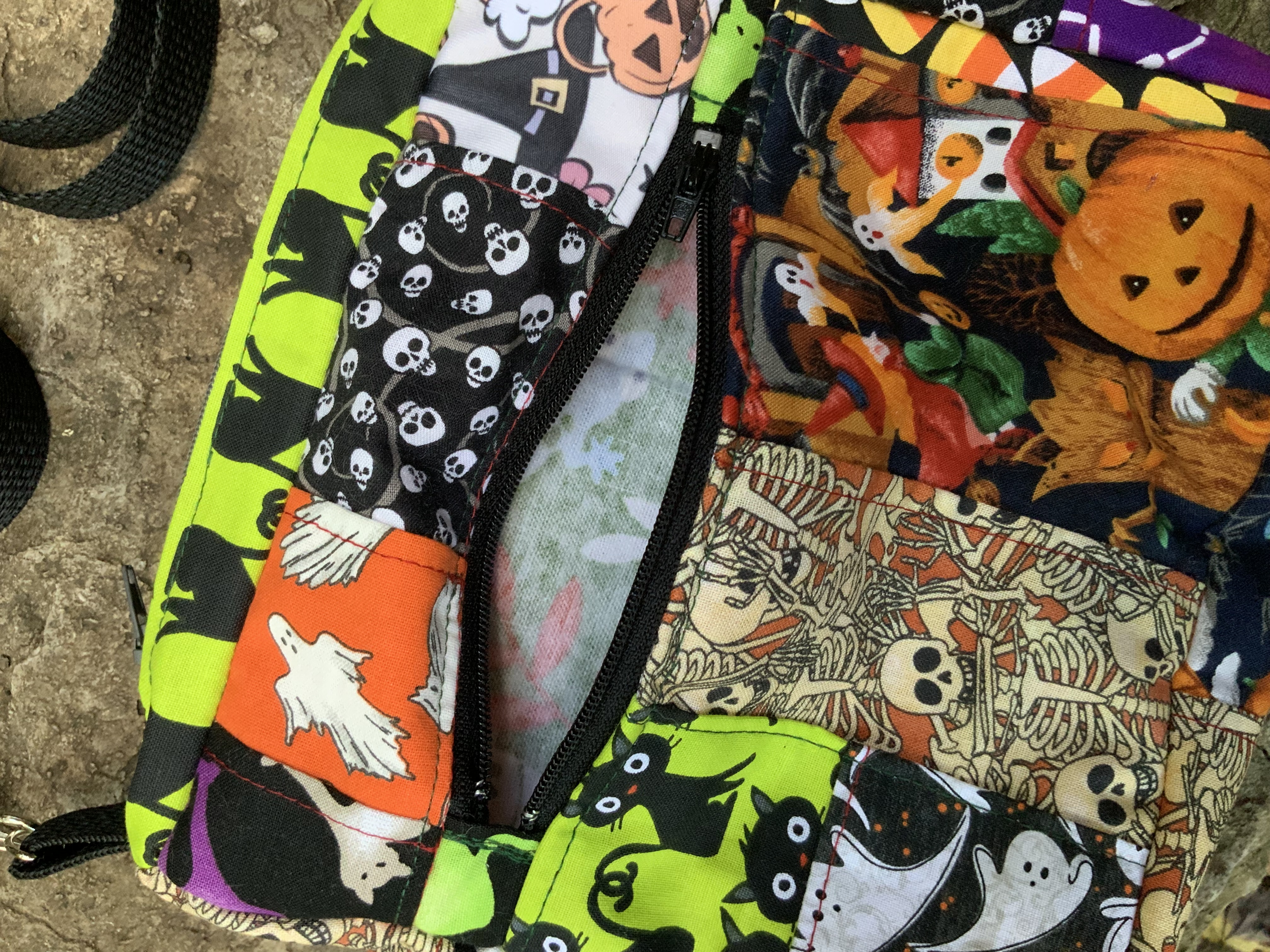 Halloween patchwork zipper bag 