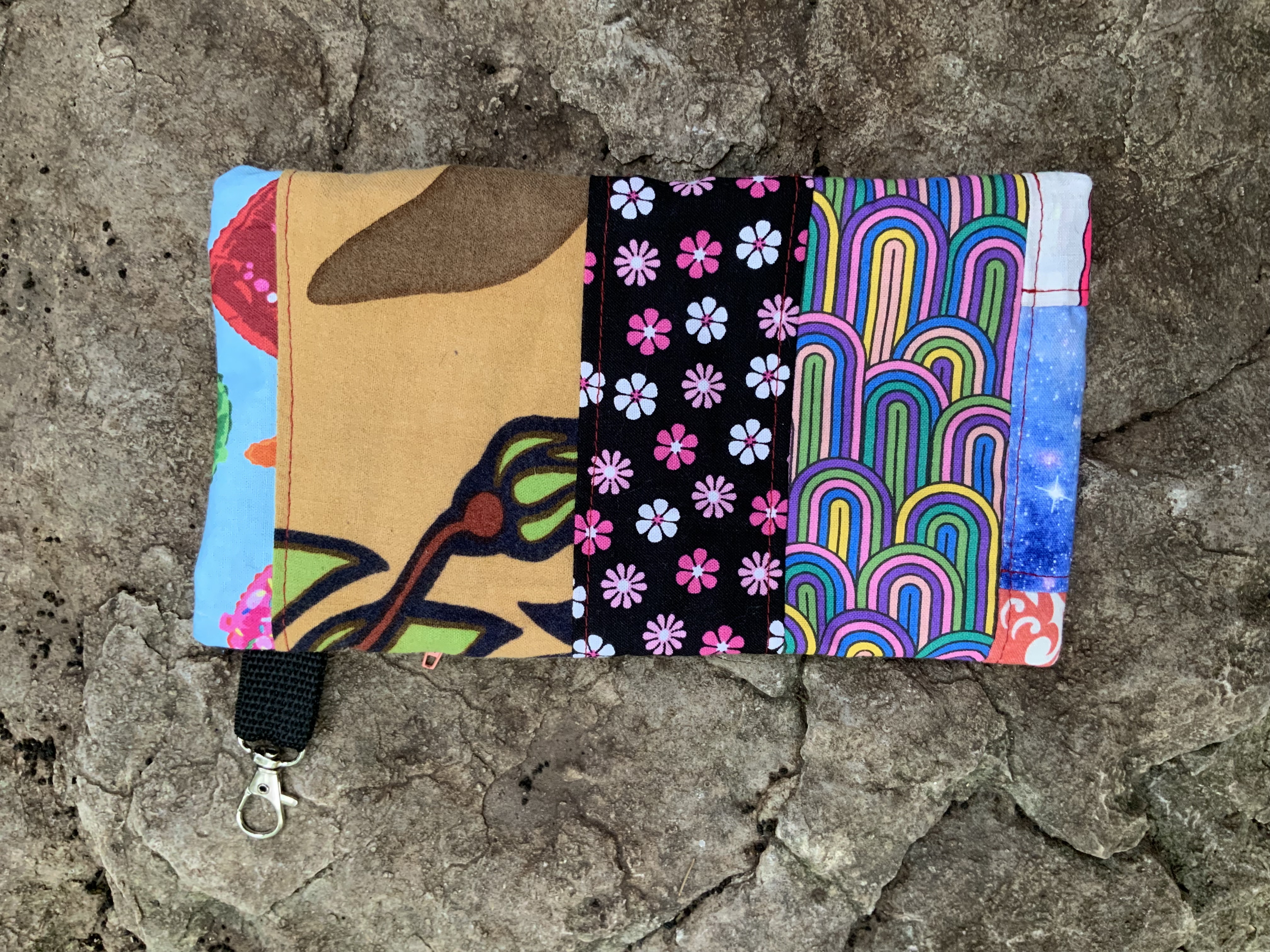 Small patchwork clip bag