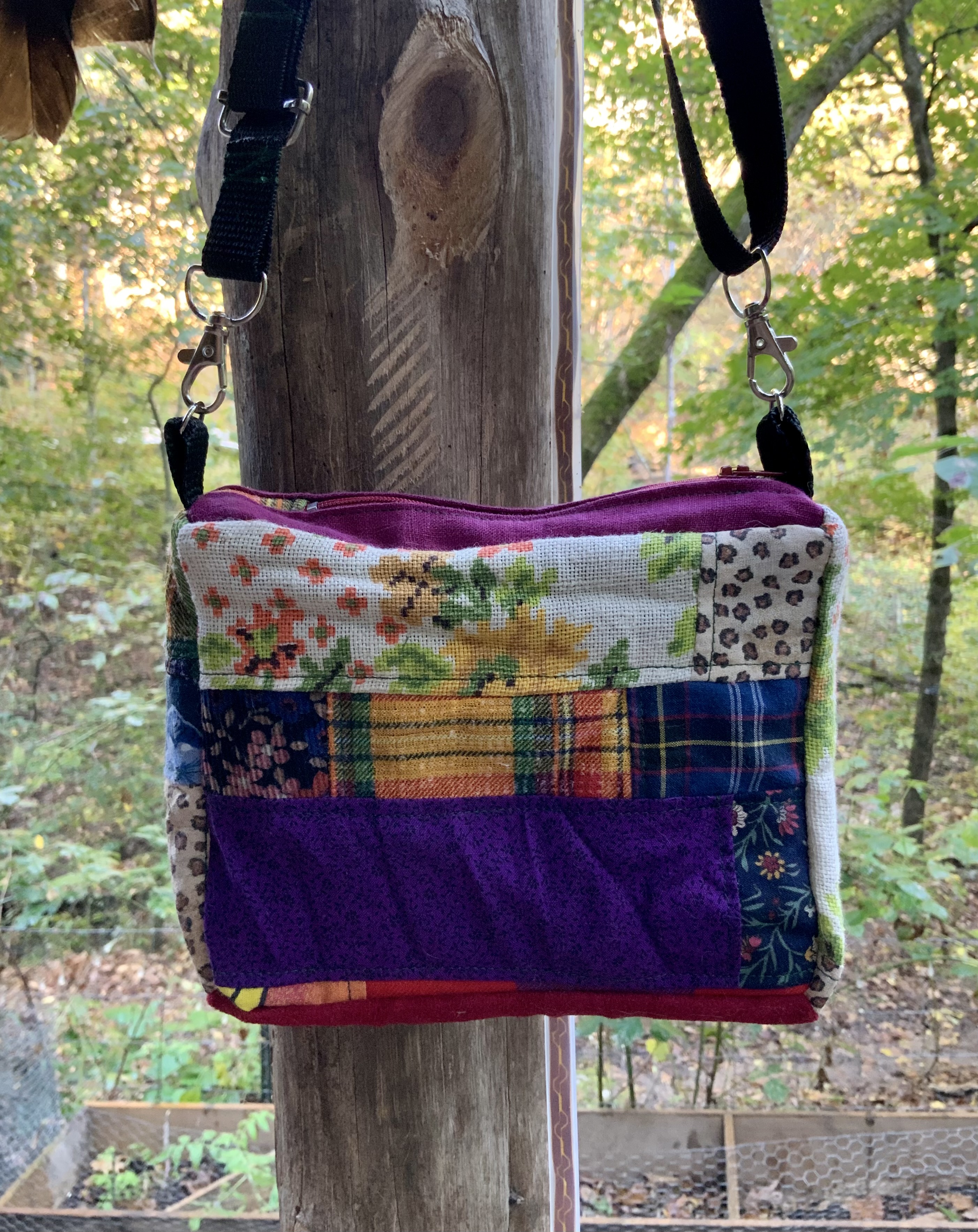 Fall maroon patchwork brick bag