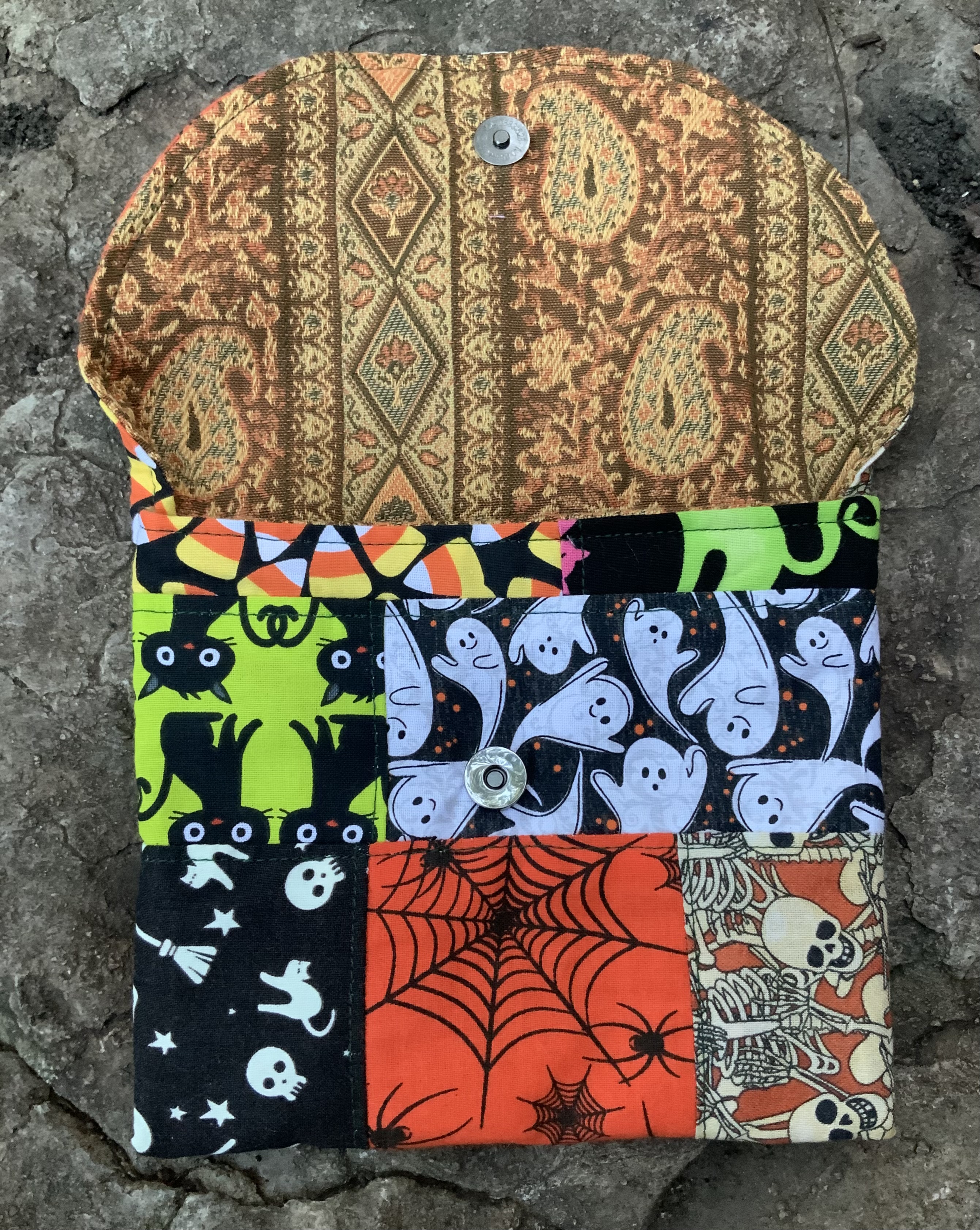 Patchwork Halloween clutch bag 2 