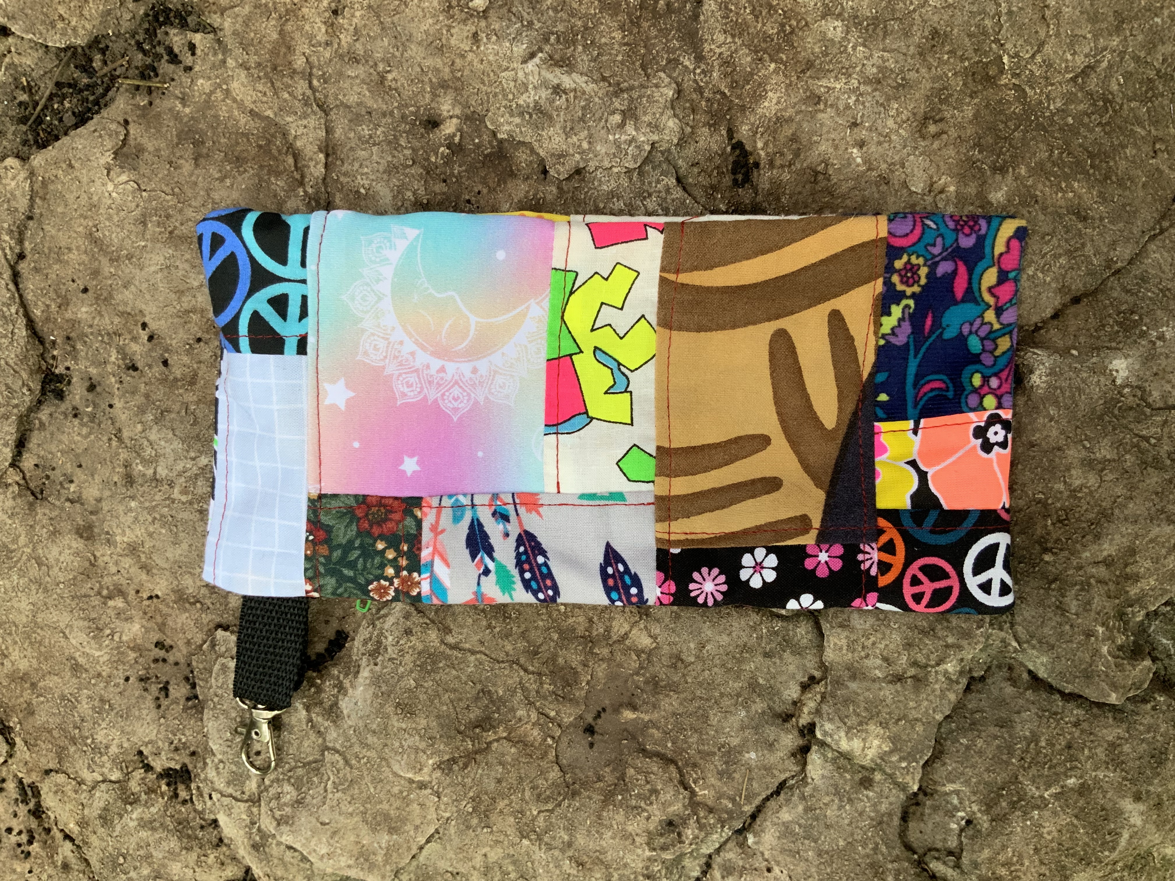 Small patchwork clip bag