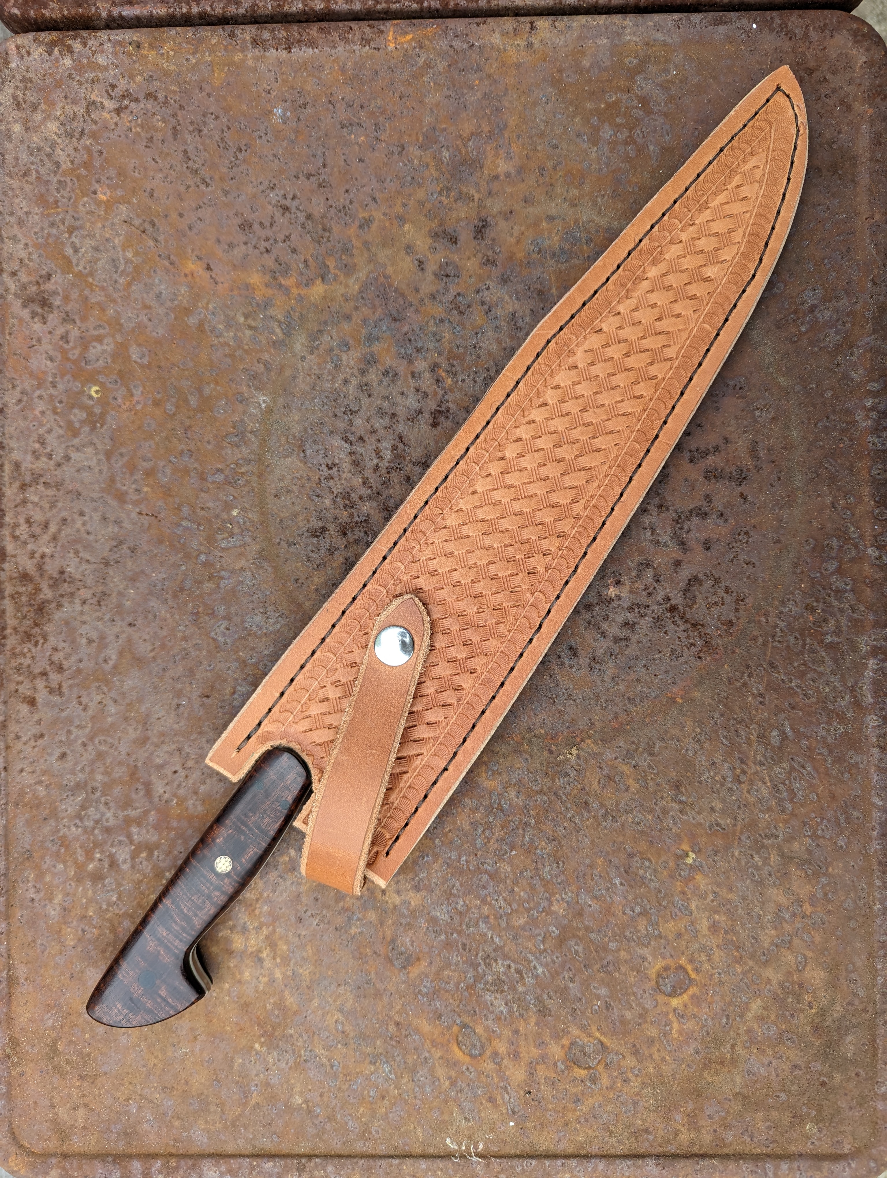 12" Camp Bowie with Ringed Gidgee Handle and Leather Sheath