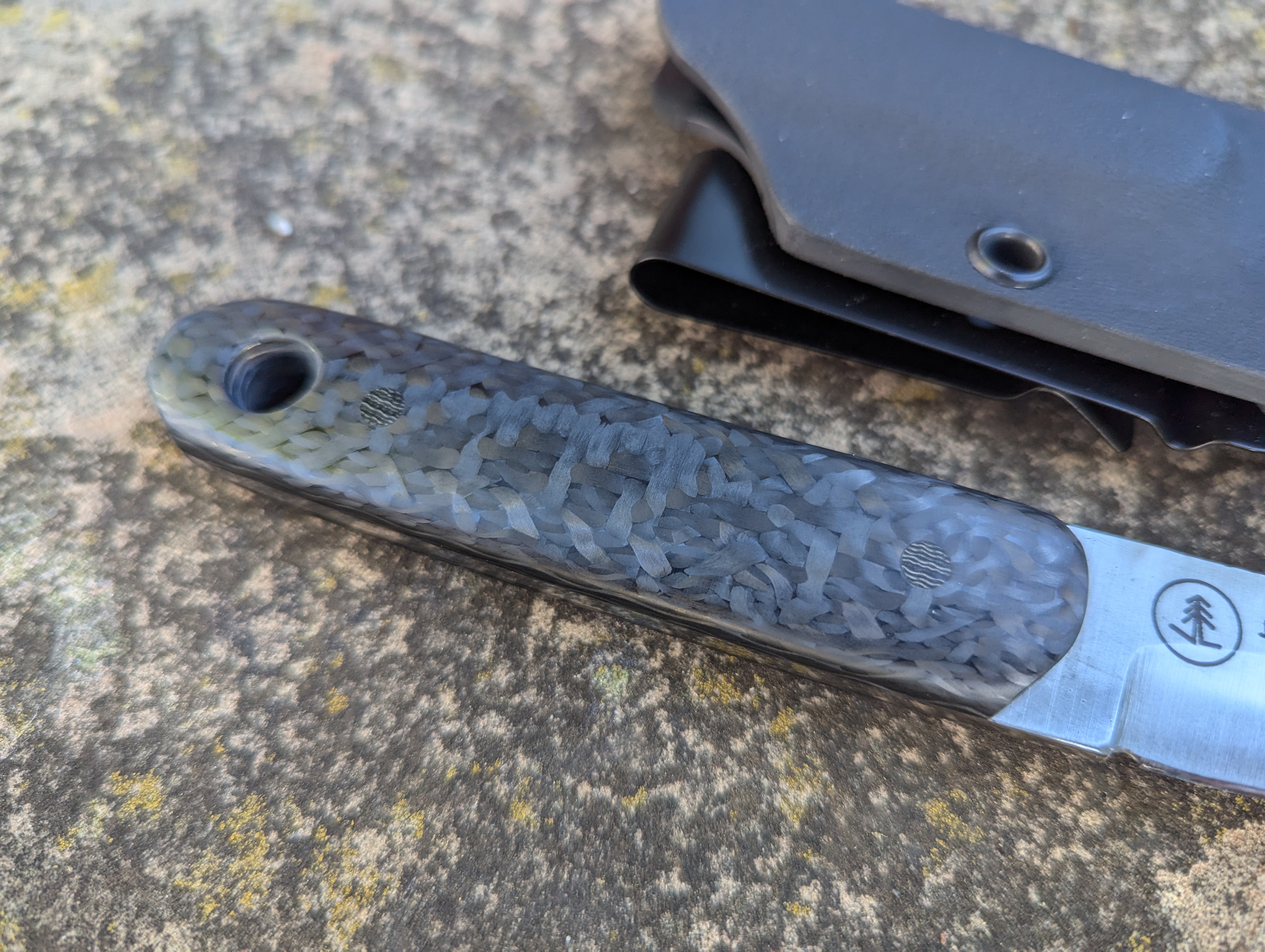 Kaiken with Aerospace-Grade Carbon Fiber Handle with Kydex Sheath