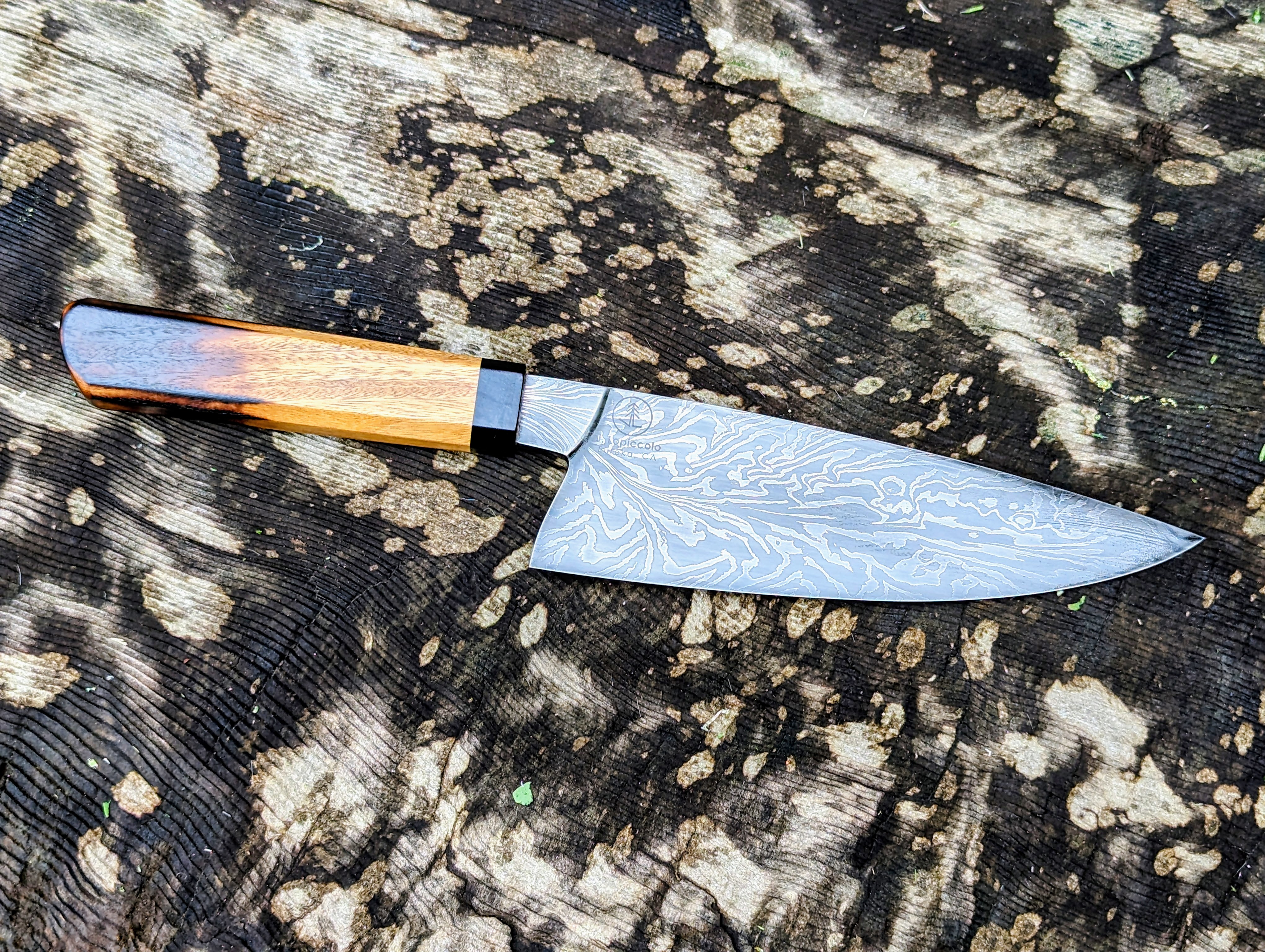 Feather Damascus Chef's Knife with Argentine Lignum Vitae Handle