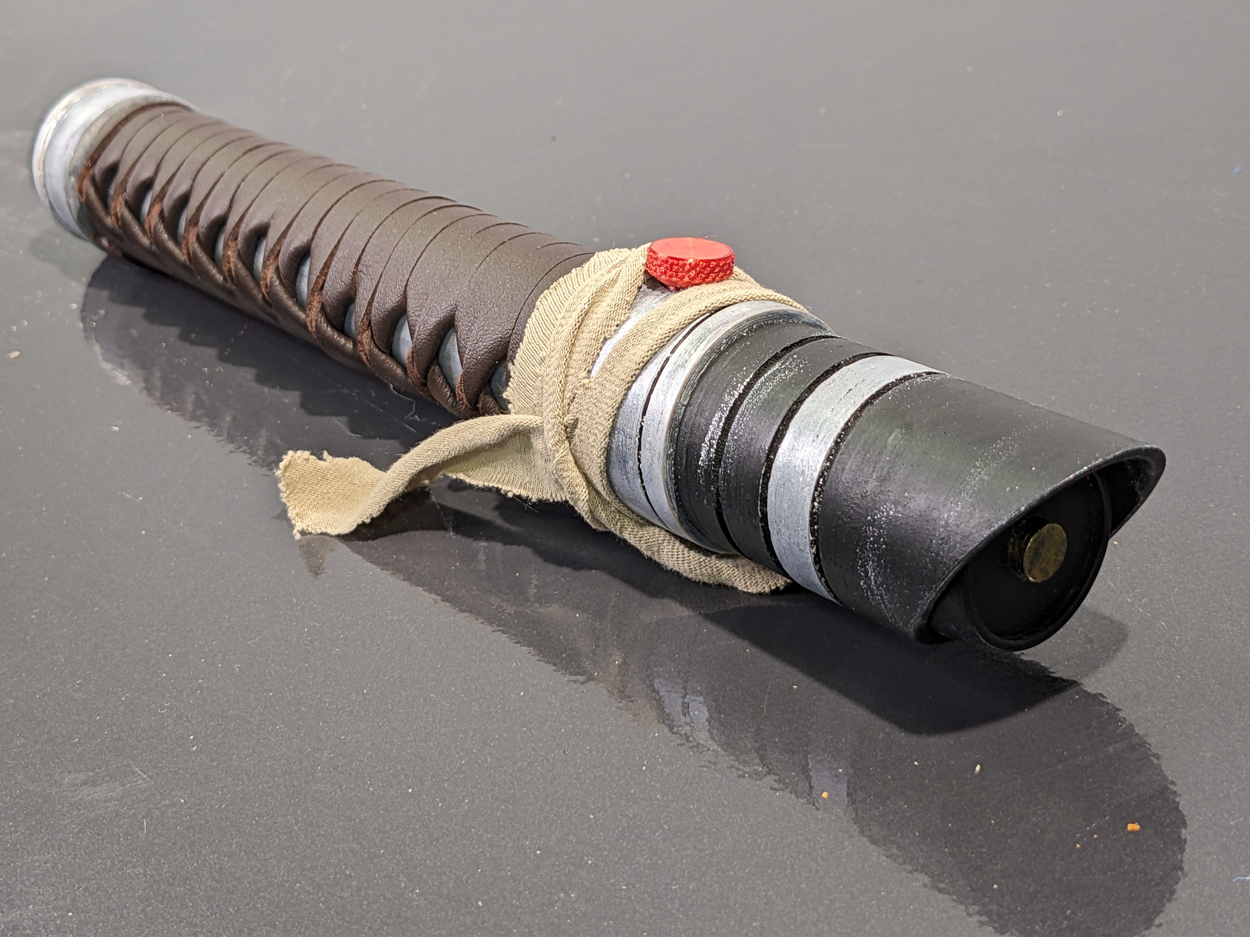 Rahm Kota Style Lightsaber