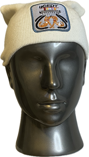 uCEDT STITCHING LOGO CAPS