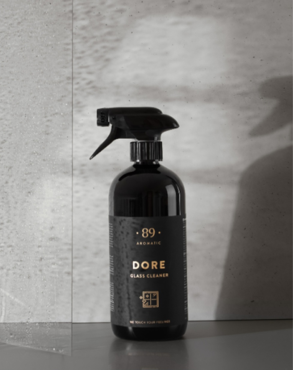 Parfumuotas stiklų valiklis