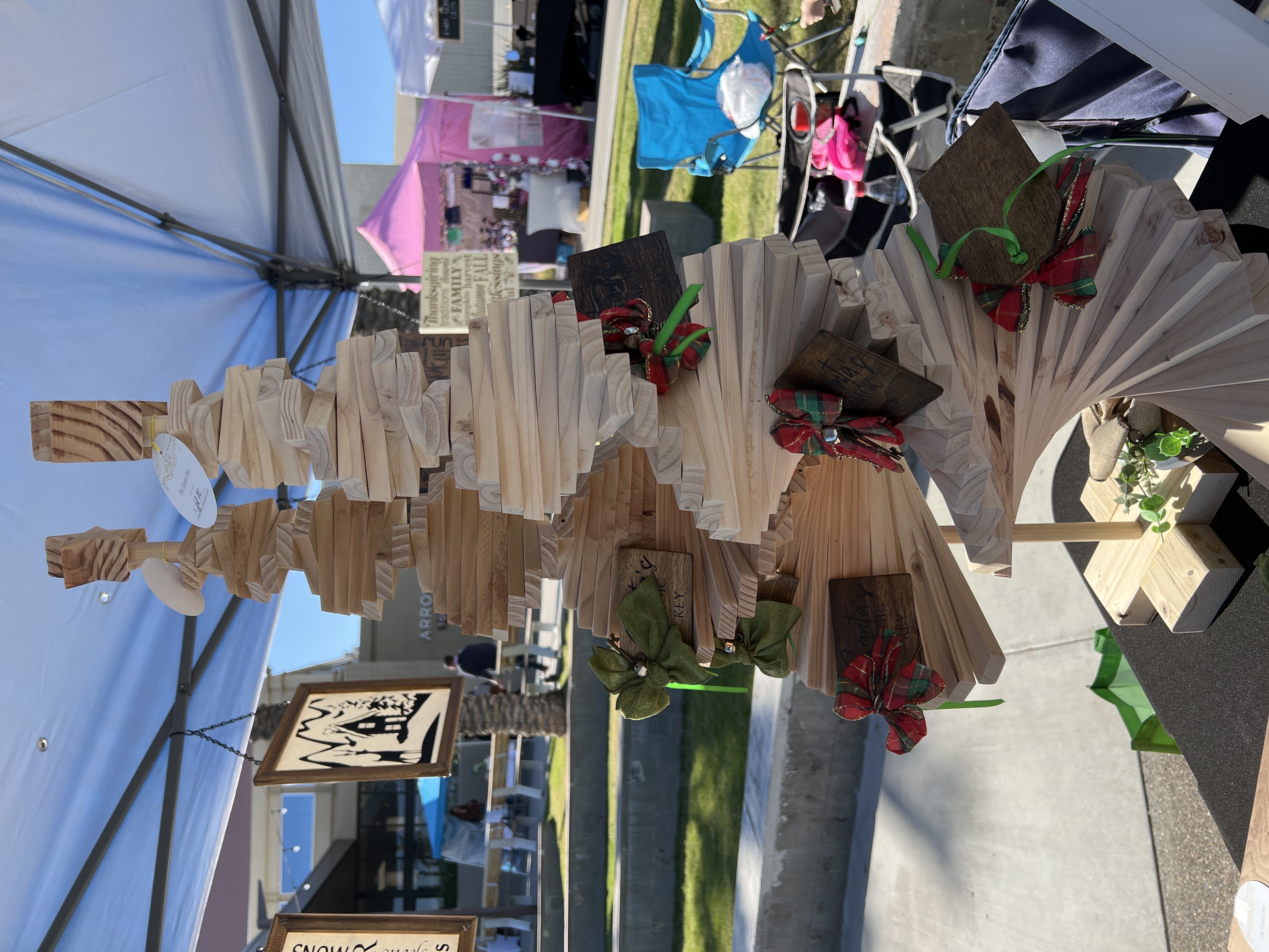 Pinewood Spiral Christmas Tree