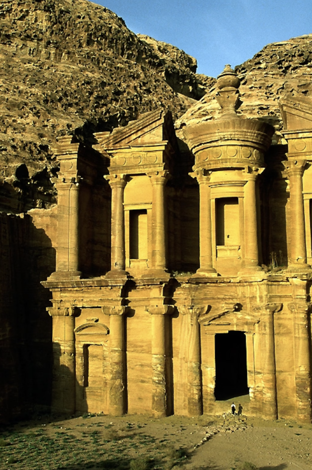 Pakistan: Mohenjo-daro Archaeological Site Exploration