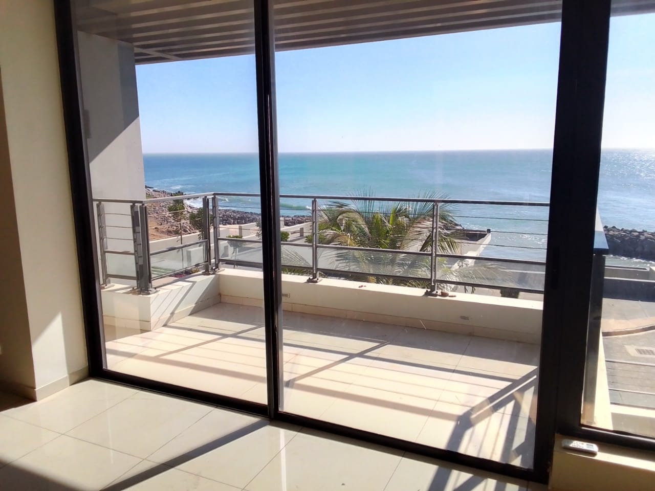 Duplex à louer à la Corniche Mermoz  