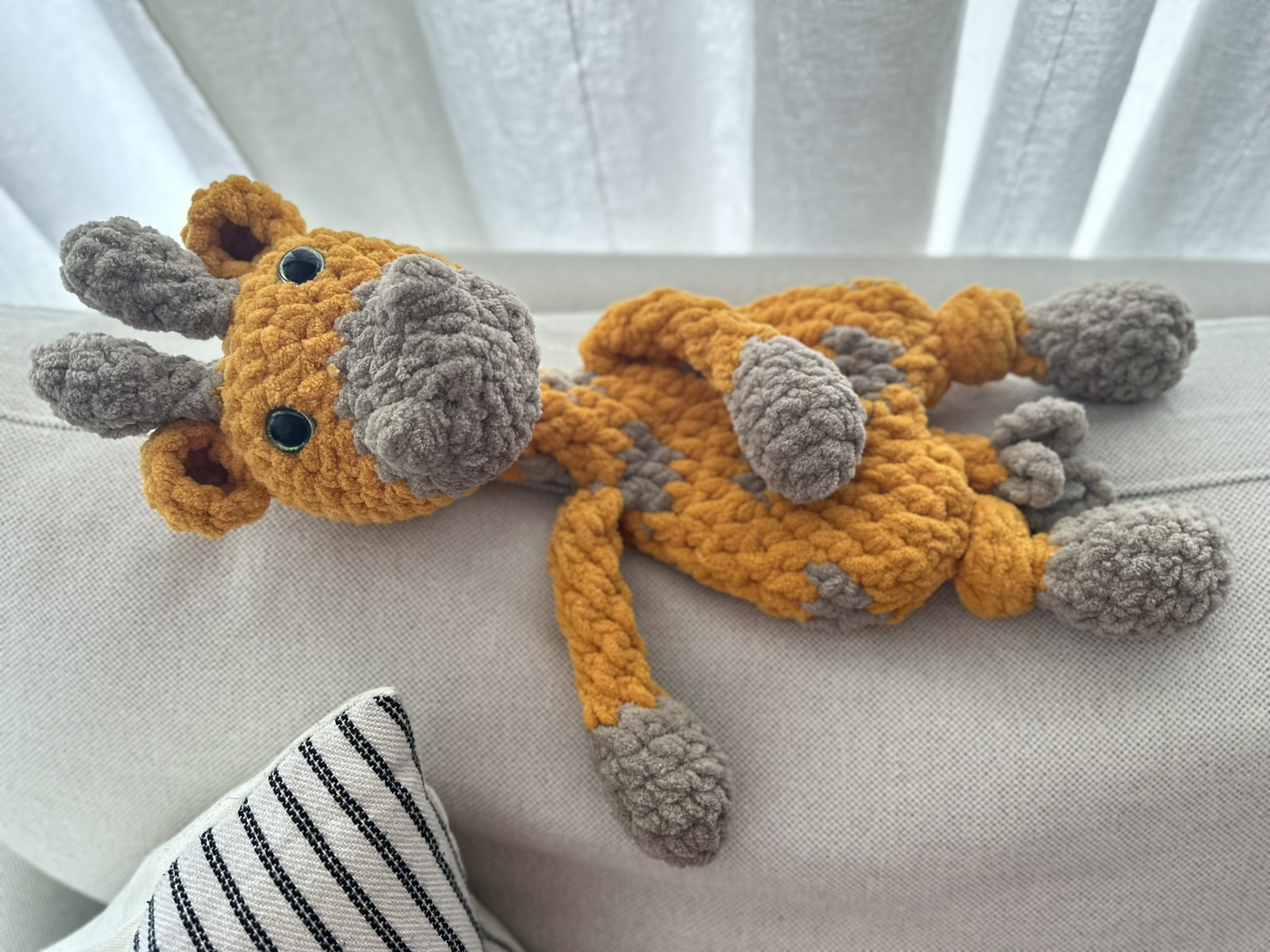 Mini Yellow Spotted Giraffe Snugglar Heirloom Comfort Toy