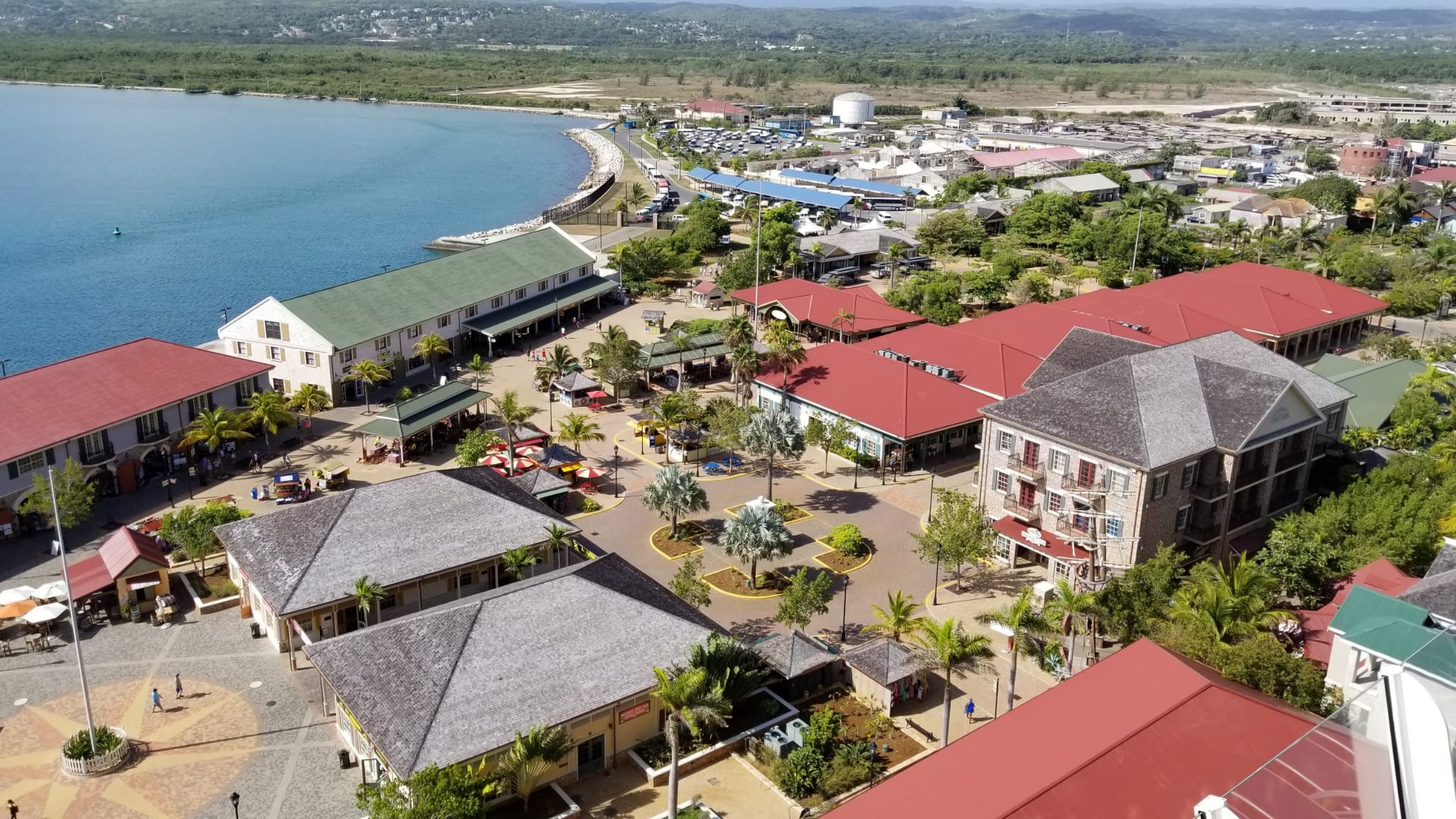 Montego Bay Airport ↔ Falmouth