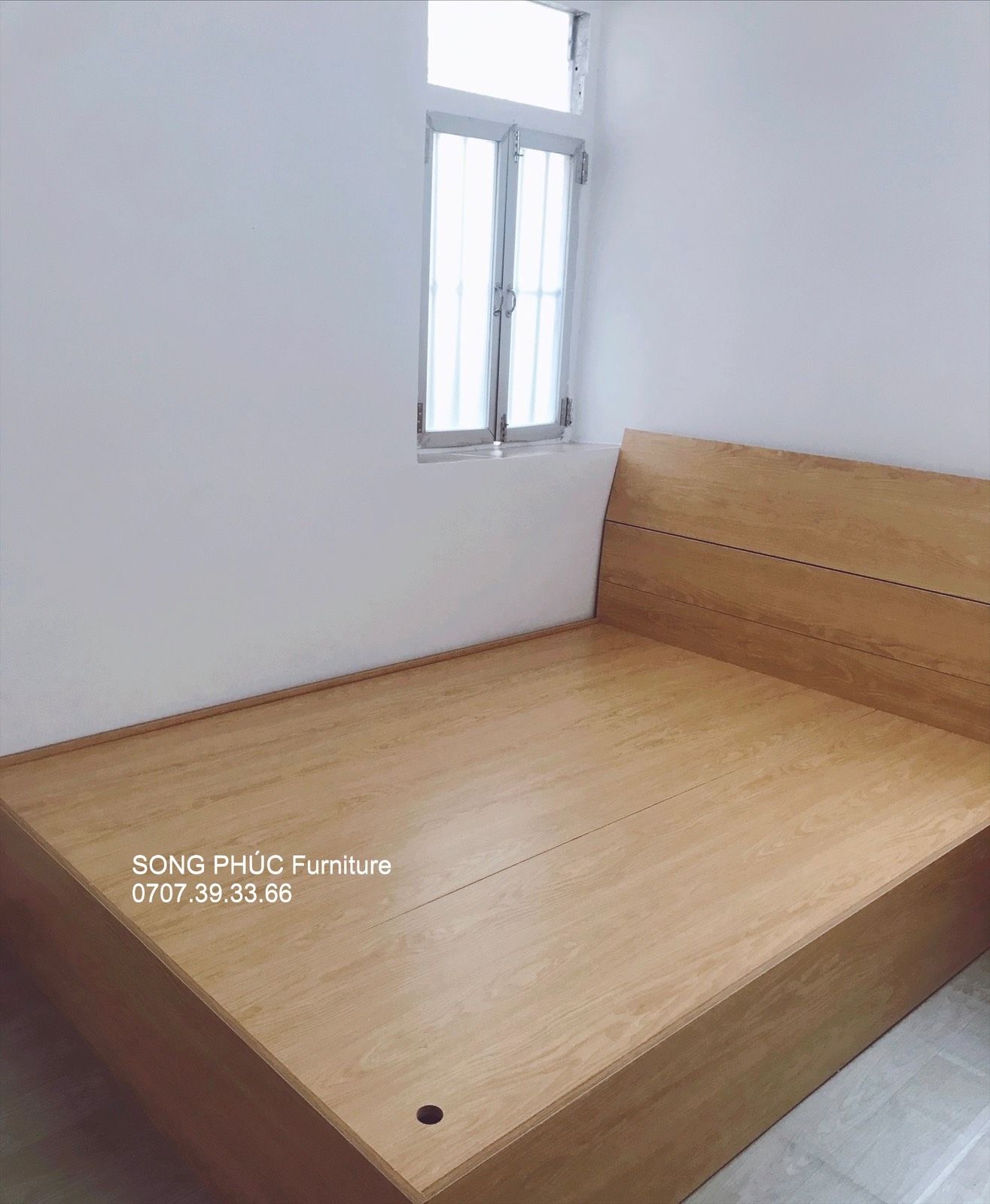 Giường Ngủ Gia Đình Gỗ Công Nghiệp Hiện Đại SP-205