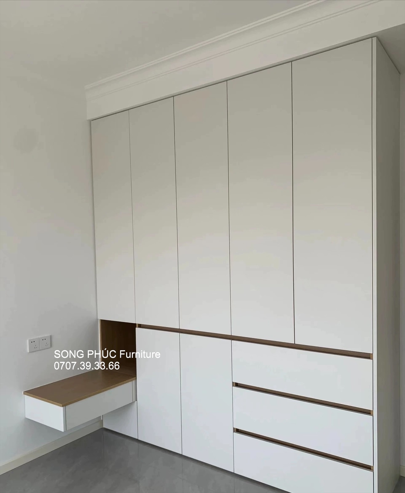 Tủ Quần Áo Gỗ Kiểu Dáng Hiện Đại Đơn Giản Giá Rẻ SP-411 (2100k/m2)