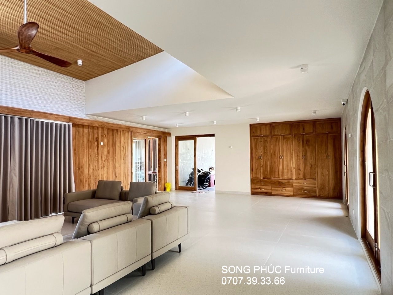 Thi Công Nội Thất Biệt Thự Nhà Vườn Gỗ Sồi Tự Nhiên.