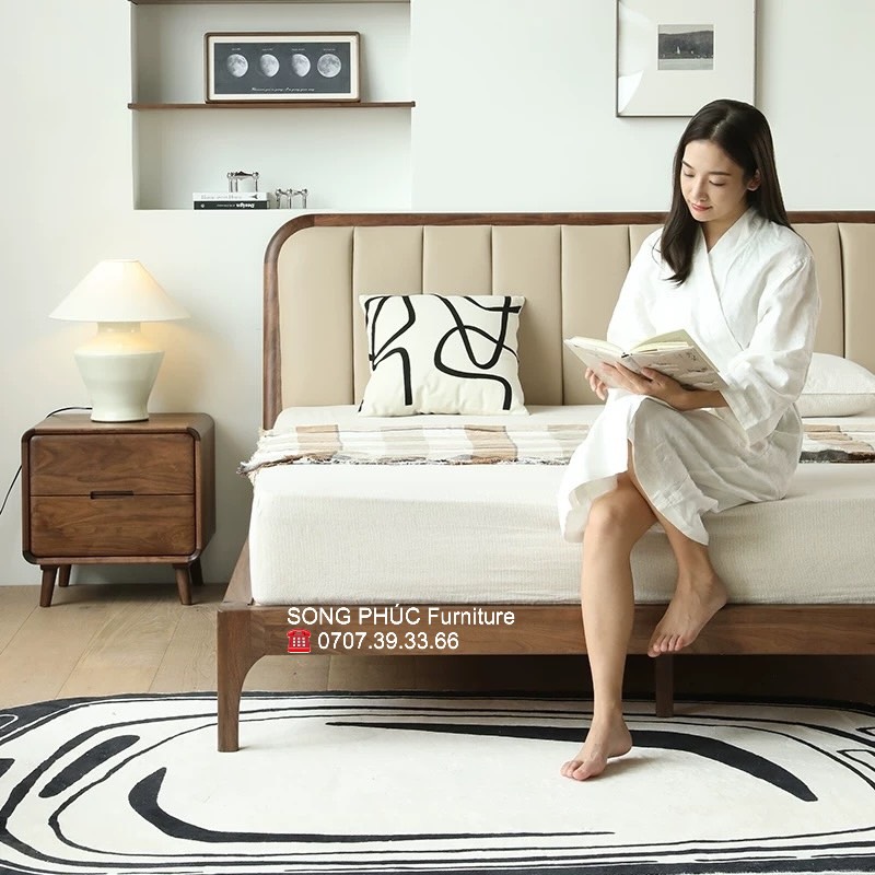 Mẫu Giường Bọc Nệm Đơn Giản Hiện Đại SP-313