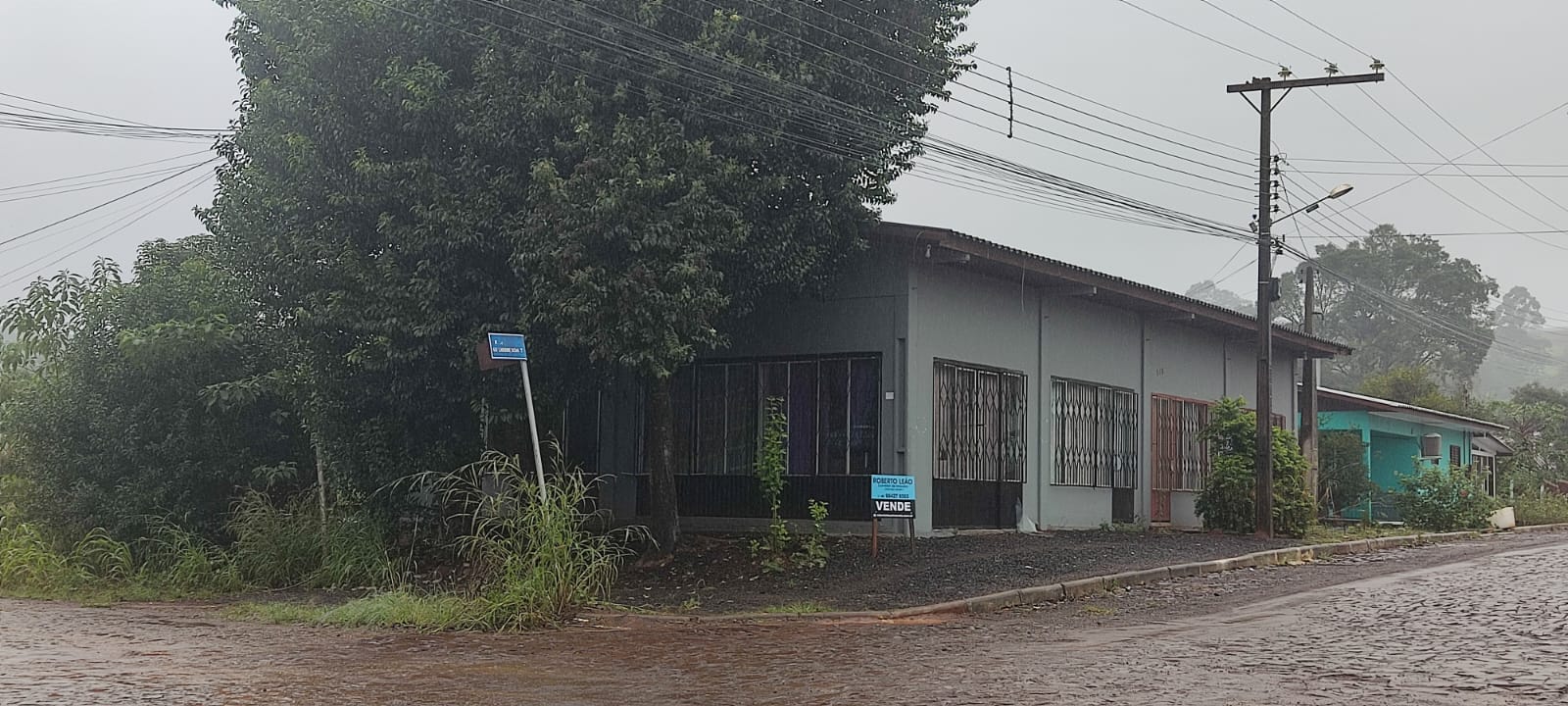 Prédio Residencial/Comercial em Paraíso/SC