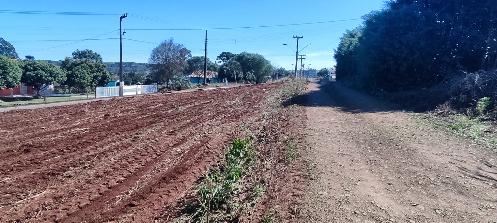 Vende 6 terrenos de 300 metros
