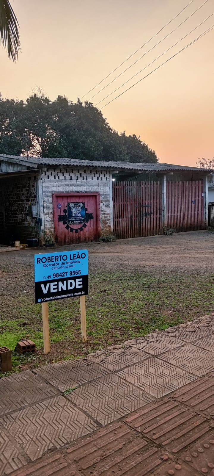  Barracão Comercial no Centro de Paraíso