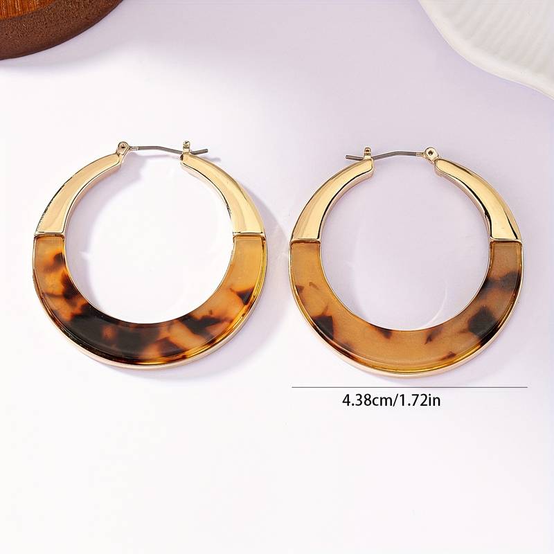 Vintage brown leopard resin hoop earrings 