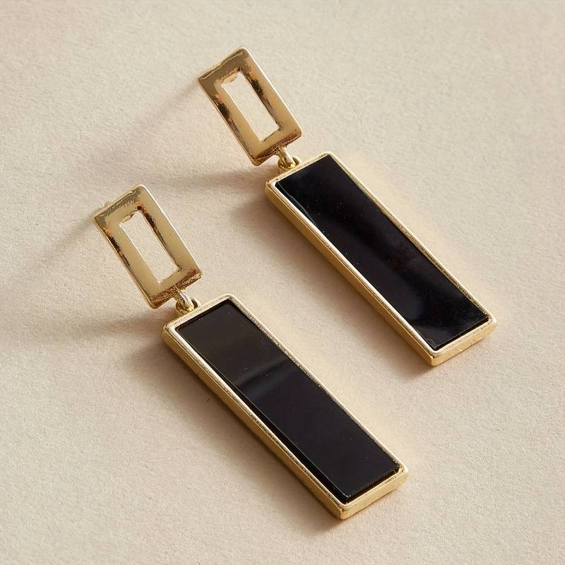 Black square-shaped dangle earrings