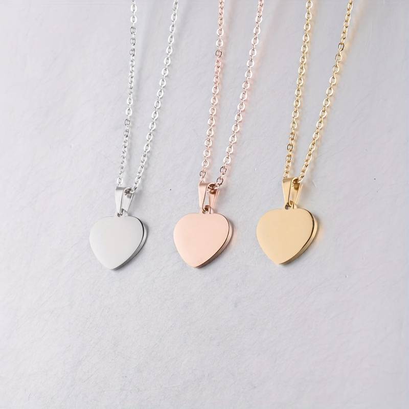  Simple  Heart Pendant Necklace Clavicle Chain For Men And Women
