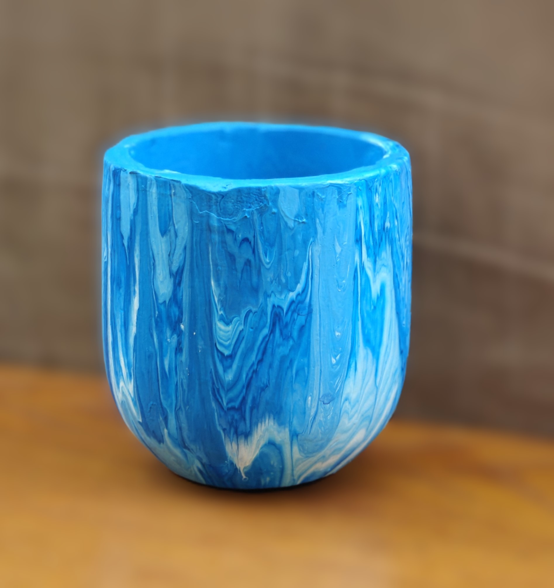 Ceramic cup decorated with in acrylic blue marble art 