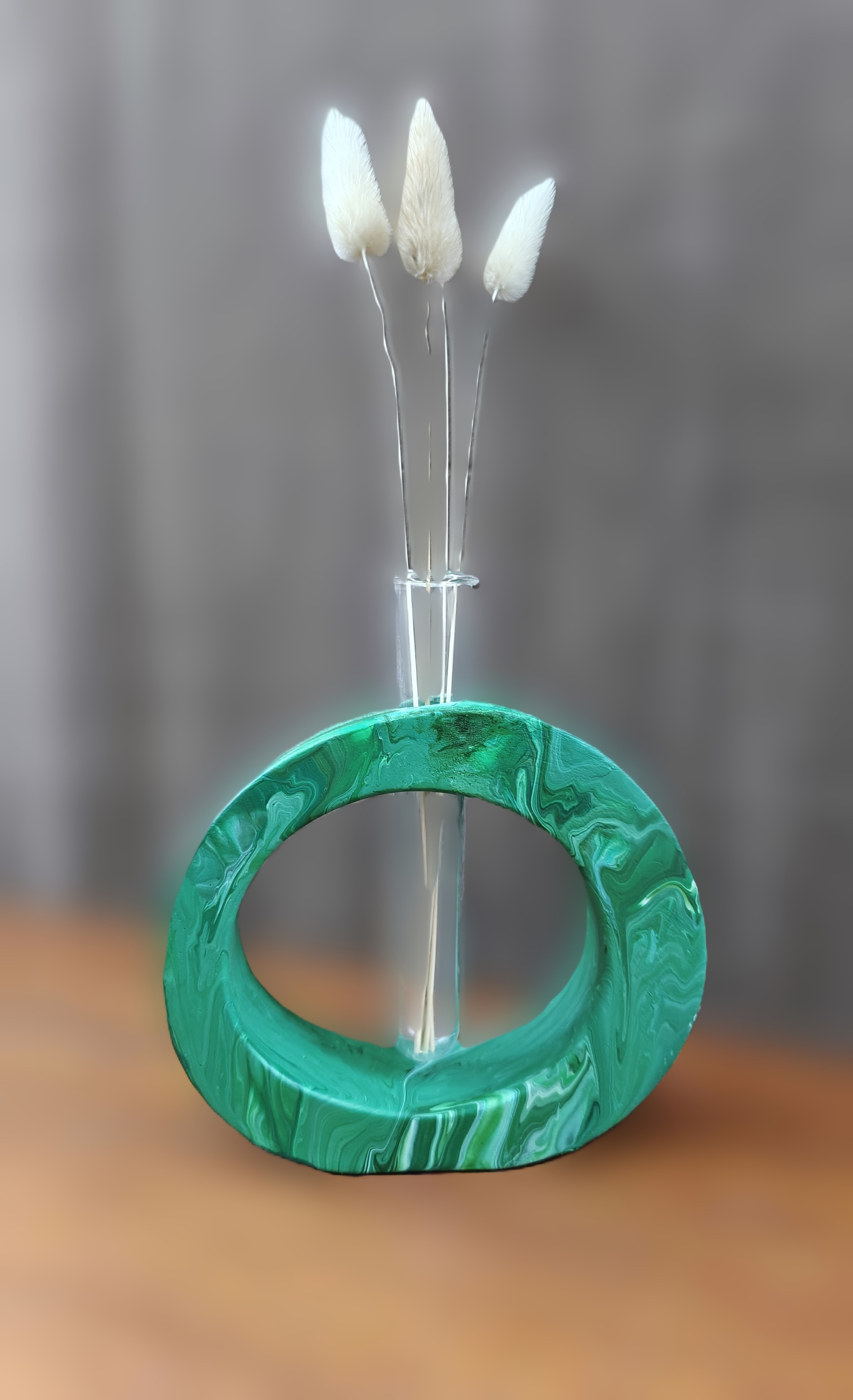 Elegant green circular vase