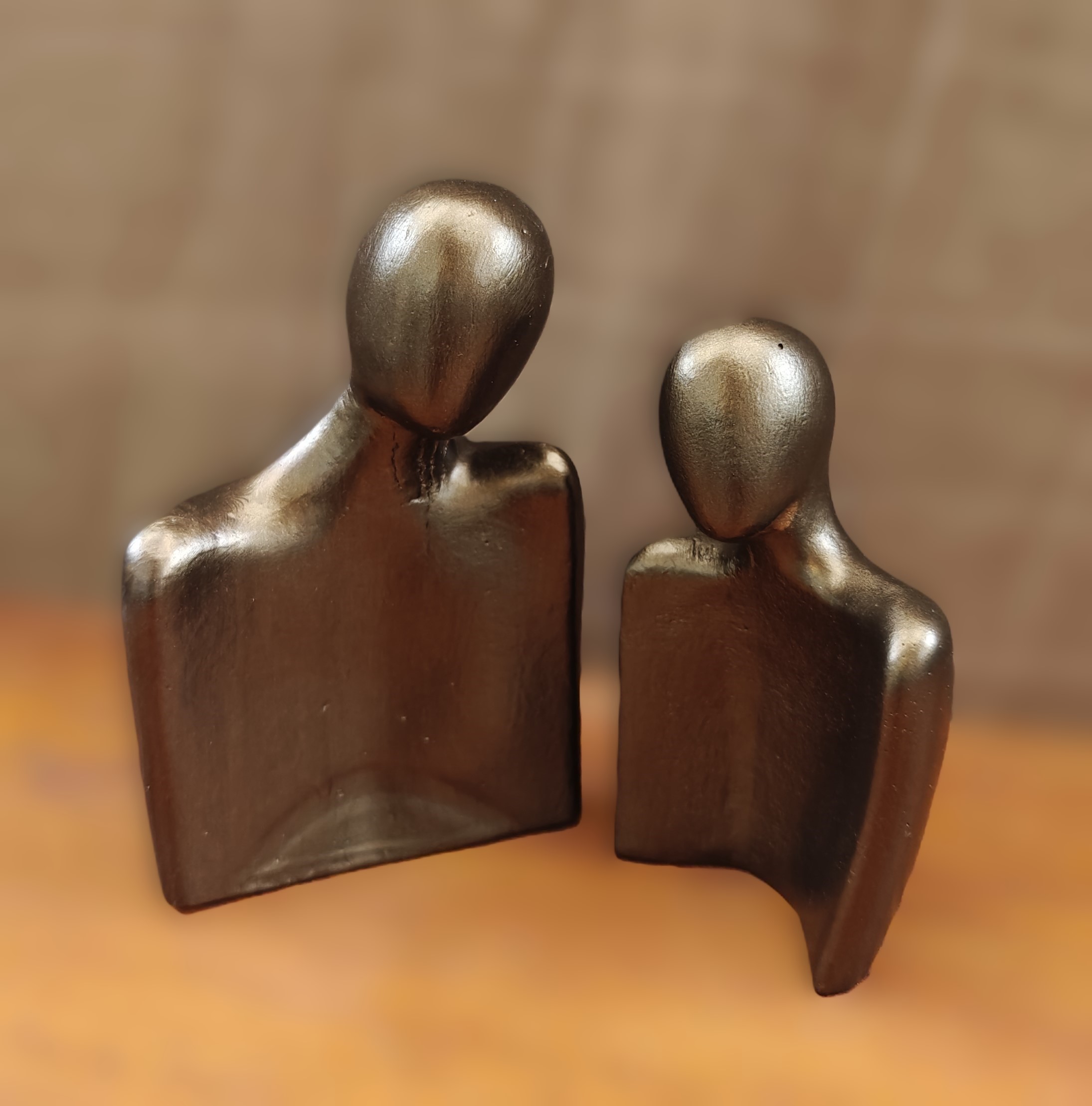 Handmade concrete couple Silhouette Sculpture