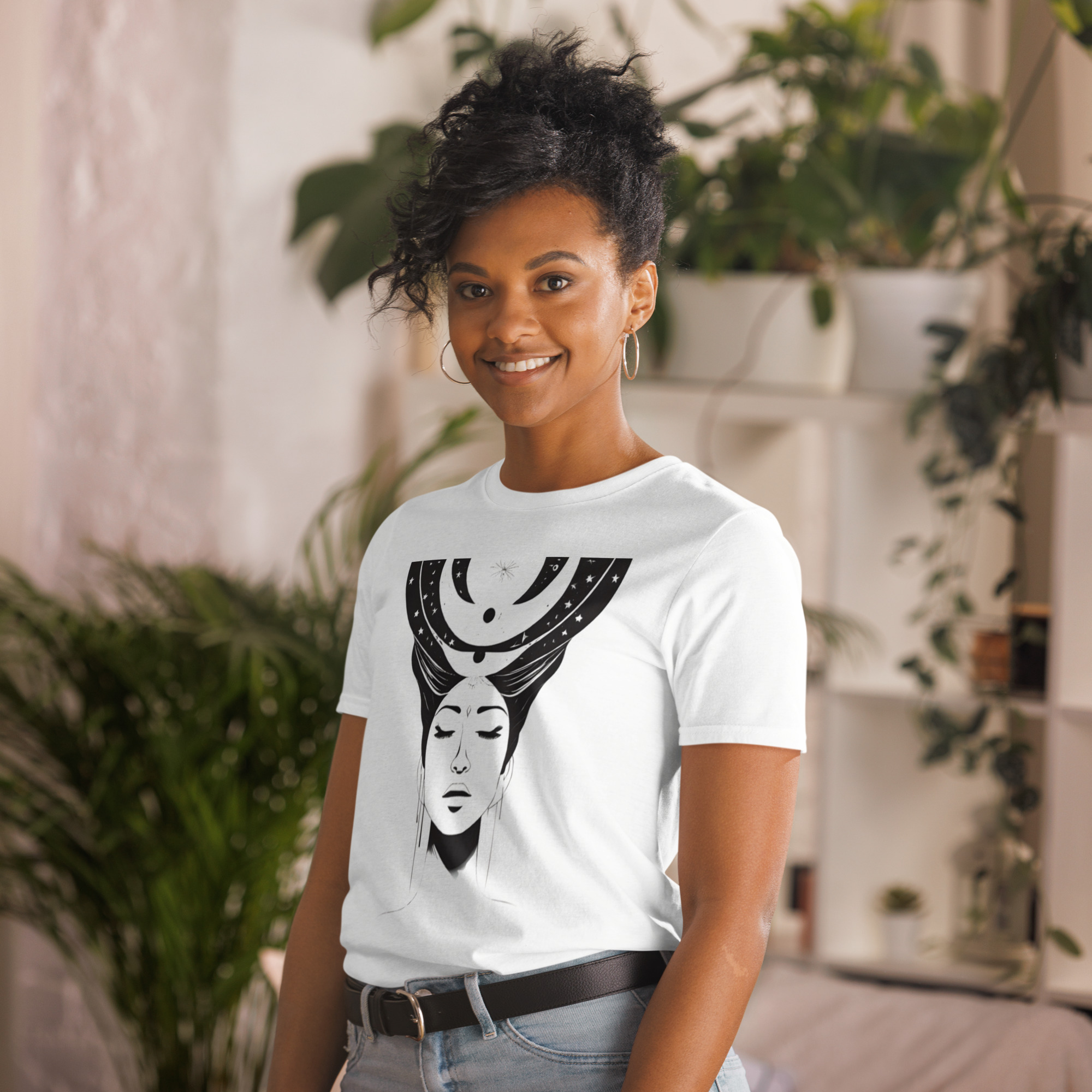 Divine Feminine Women’s T-Shirt – I Do Not Chase, I Align