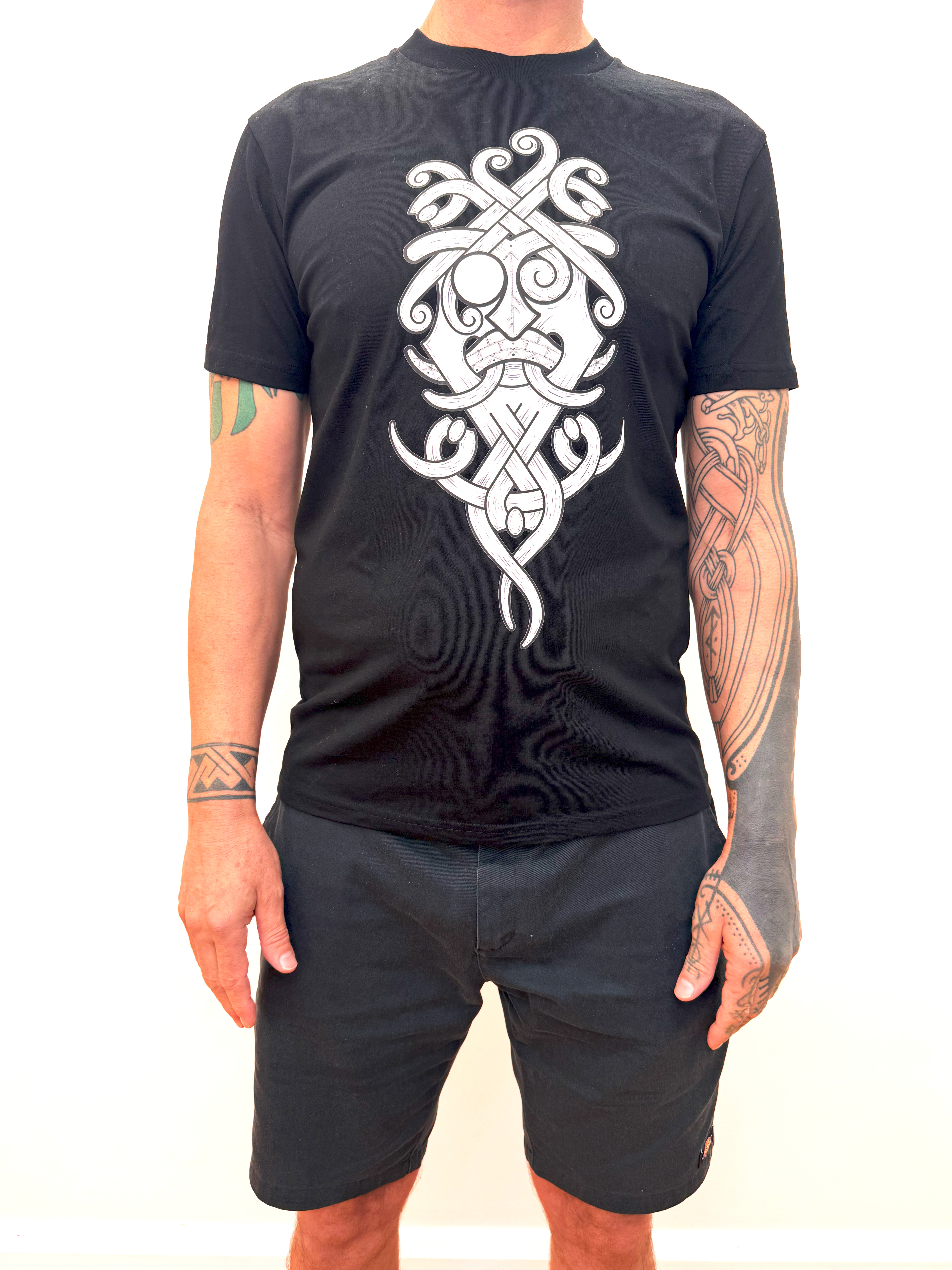 Nordic style Odin God mask men’s T-shirt B&W