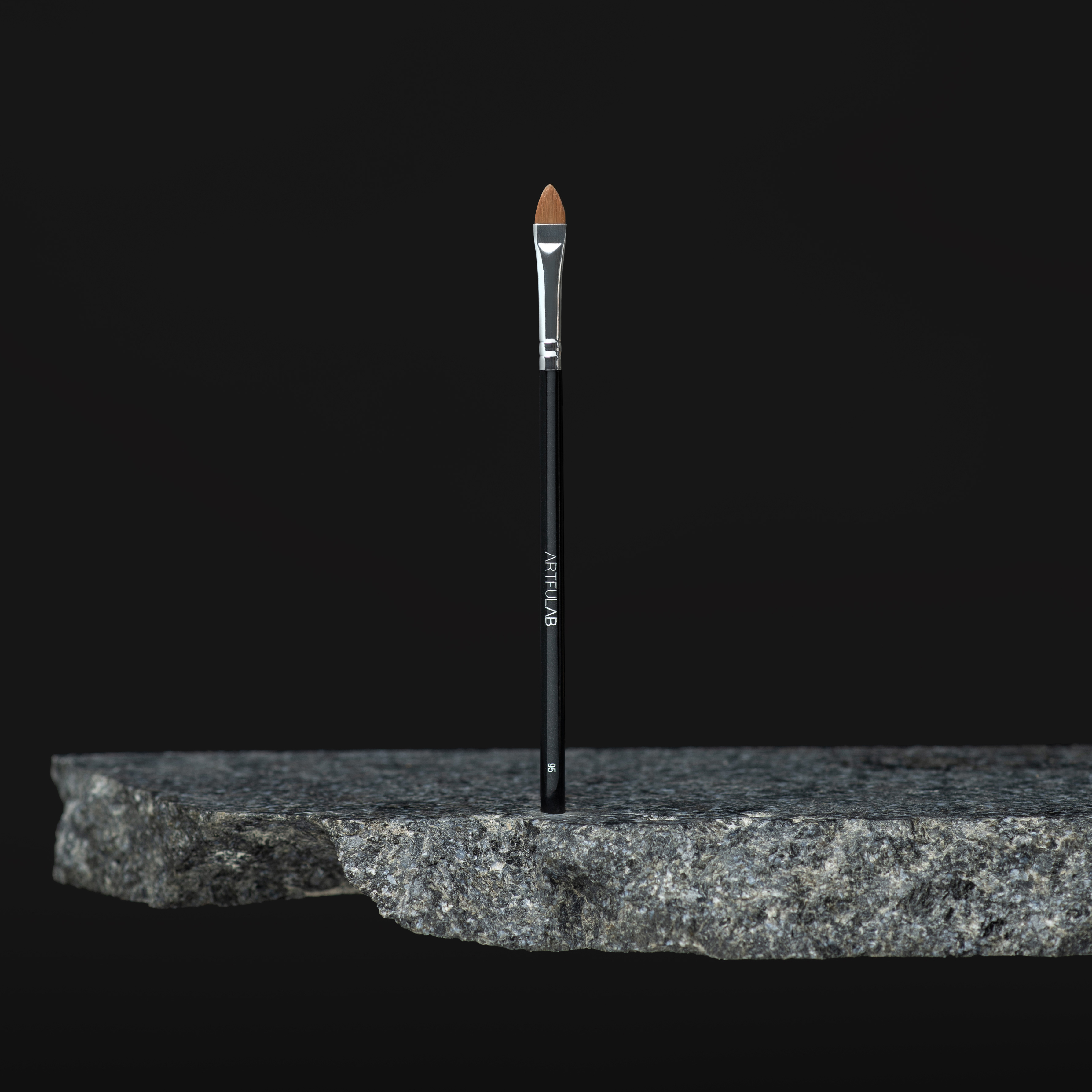 CONCEALER PRECISE (95)