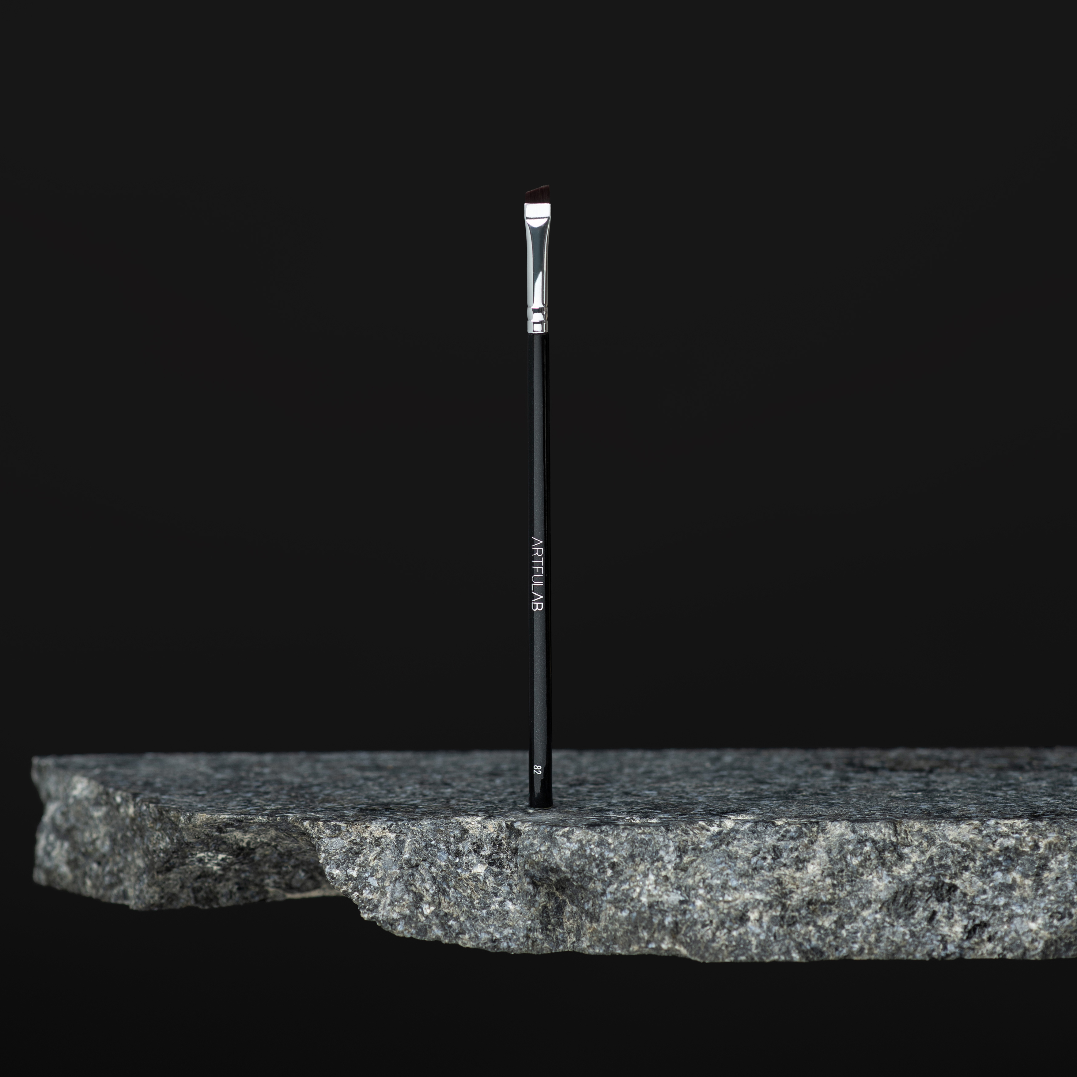 EYELINER PRECISE (82)