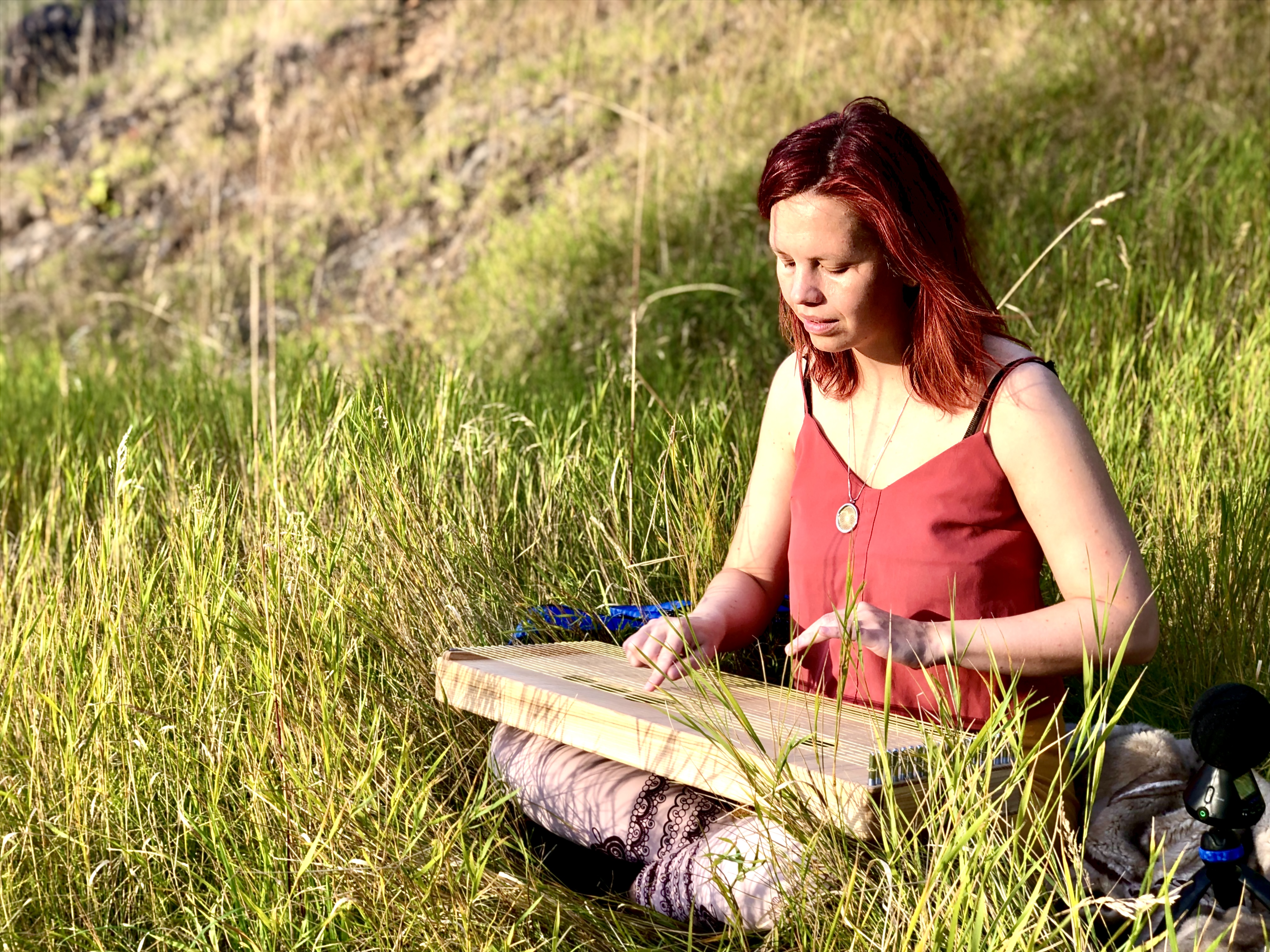 Lady of the Lake - 6 Tracks mini Album