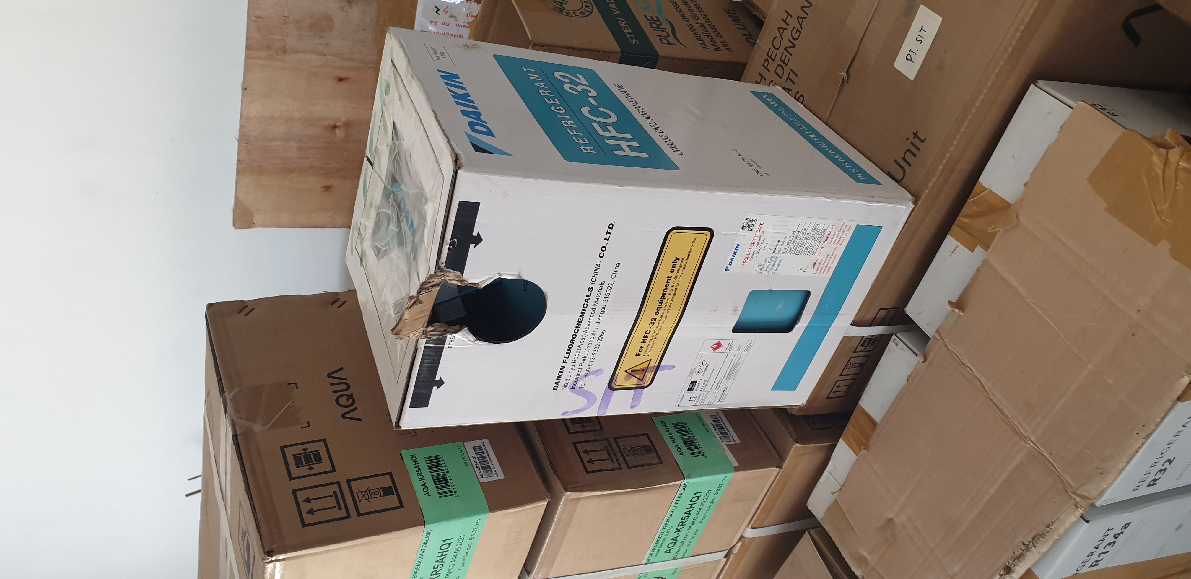 Daikin HFC-32 Refrigerant