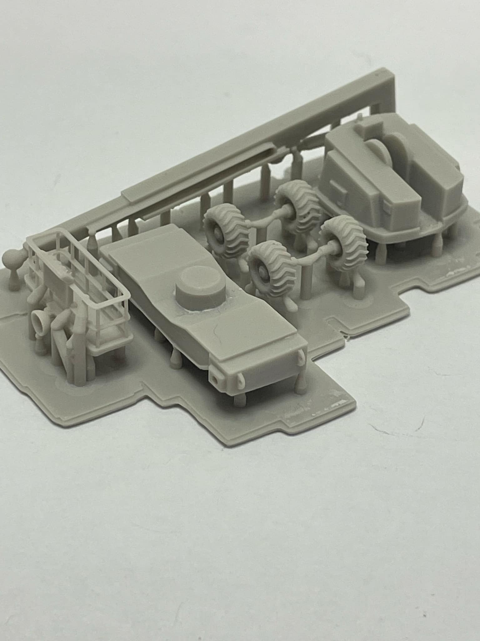 N Scale Sky Jack Man Lift 4x4 Kit