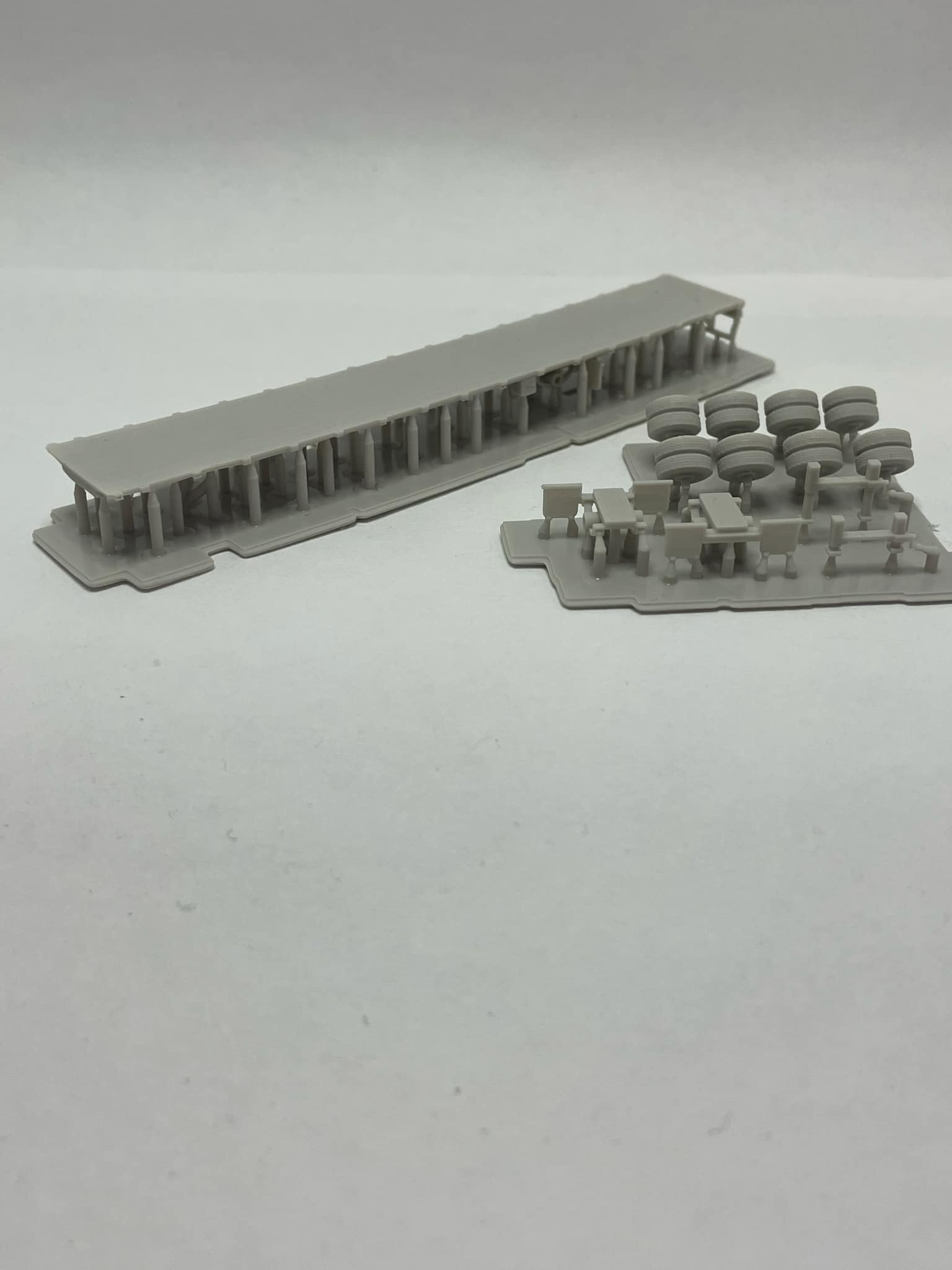 N Scale 53' Flat Bed Trailer Kit